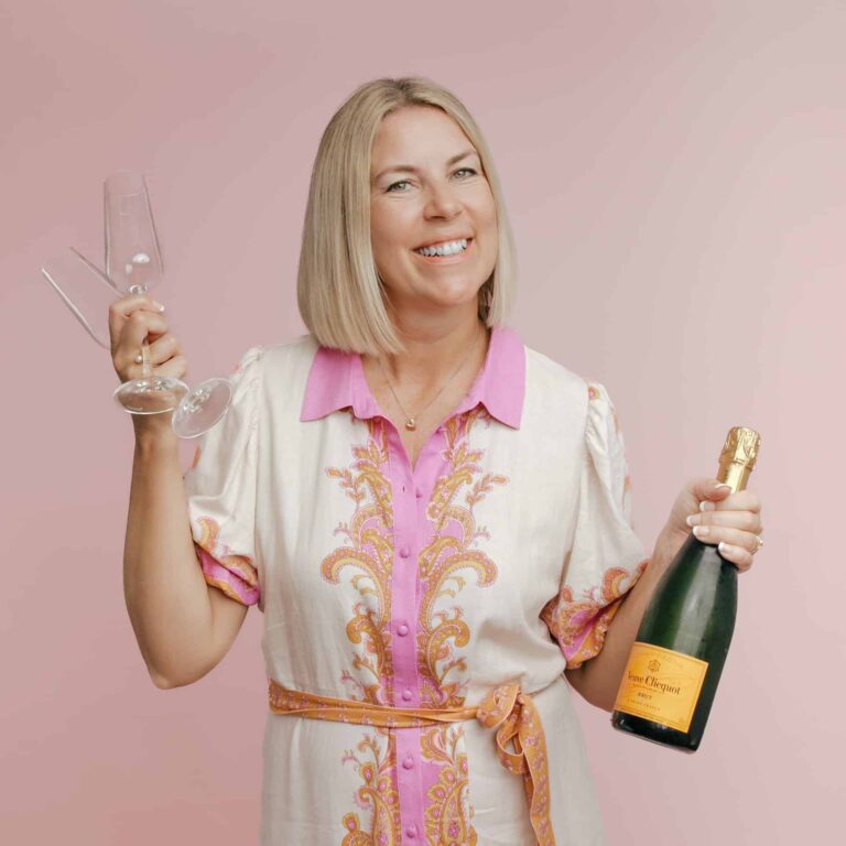 Karolina Celebrant