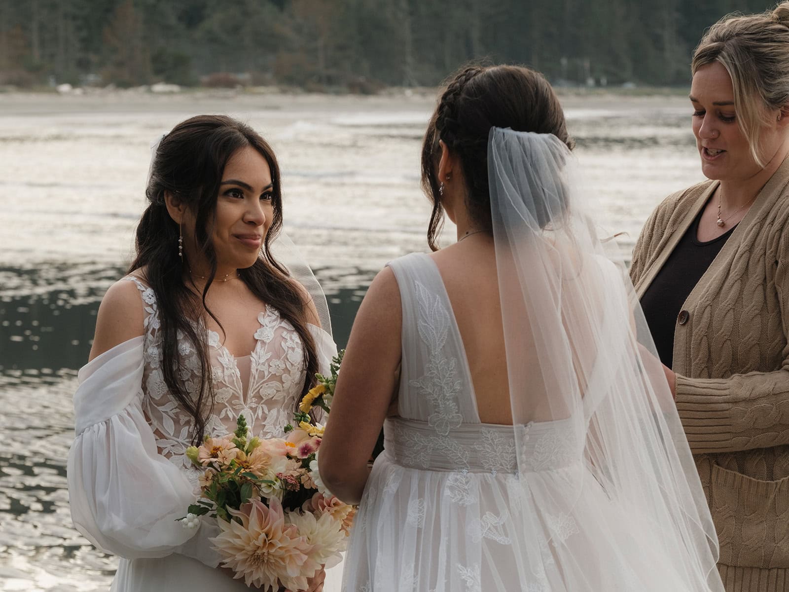 Muddy Dresses and Coastal Cabins: A Port Angeles Beach Elopement – photo 11