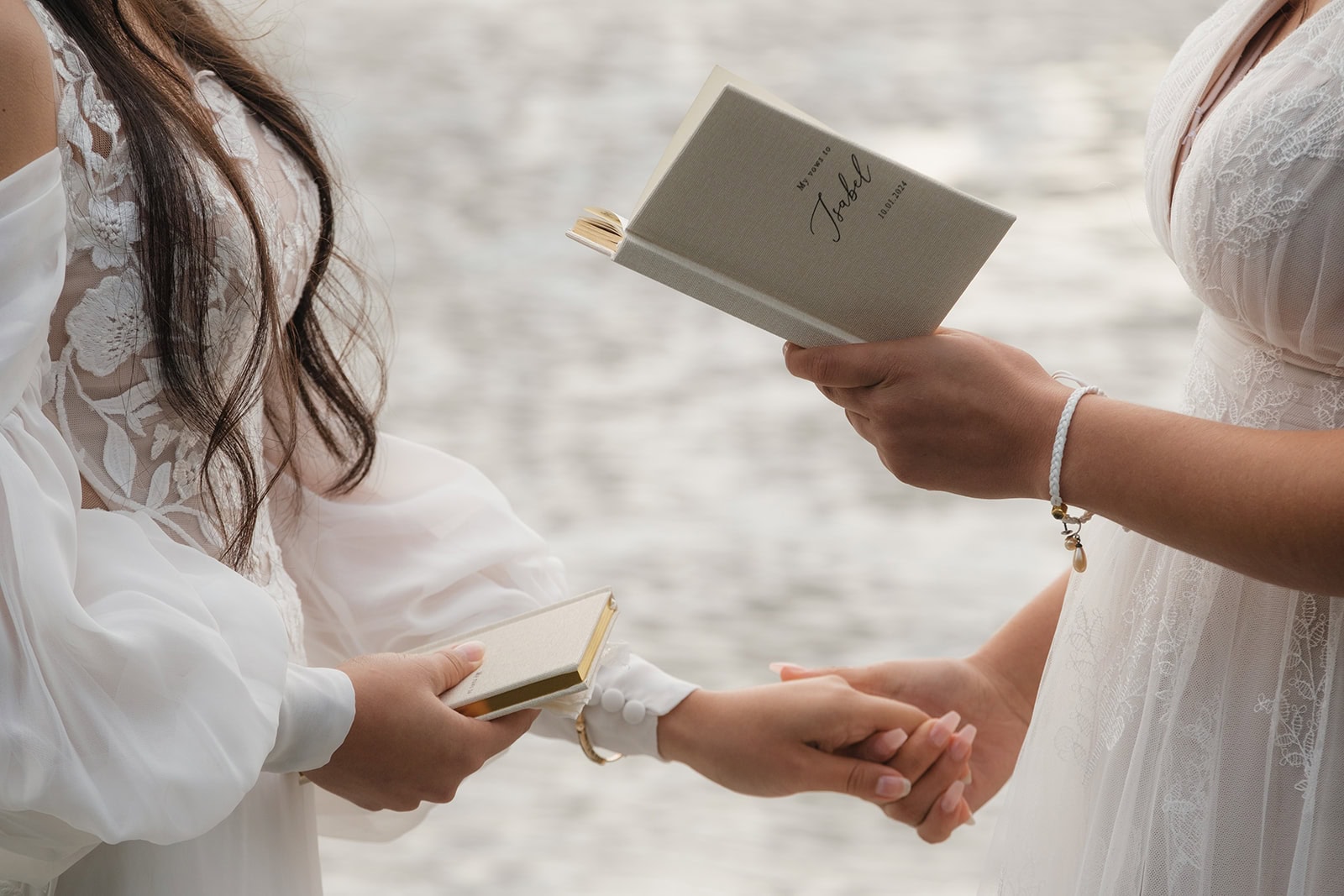 Muddy Dresses and Coastal Cabins: A Port Angeles Beach Elopement – photo 13