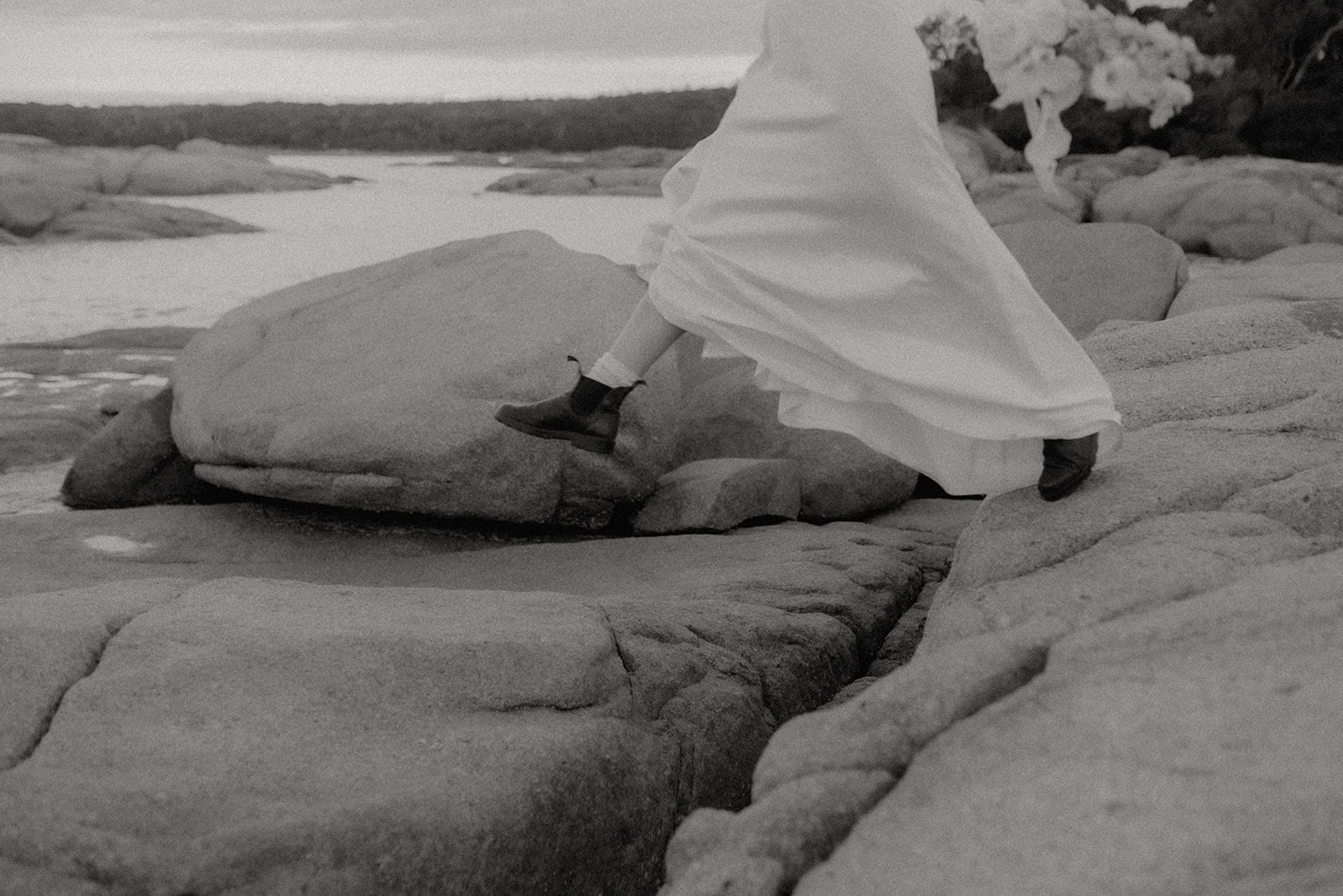 A Tasmania Elopement with Tree Ferns, Trivia, and Coastal Views – photo 28