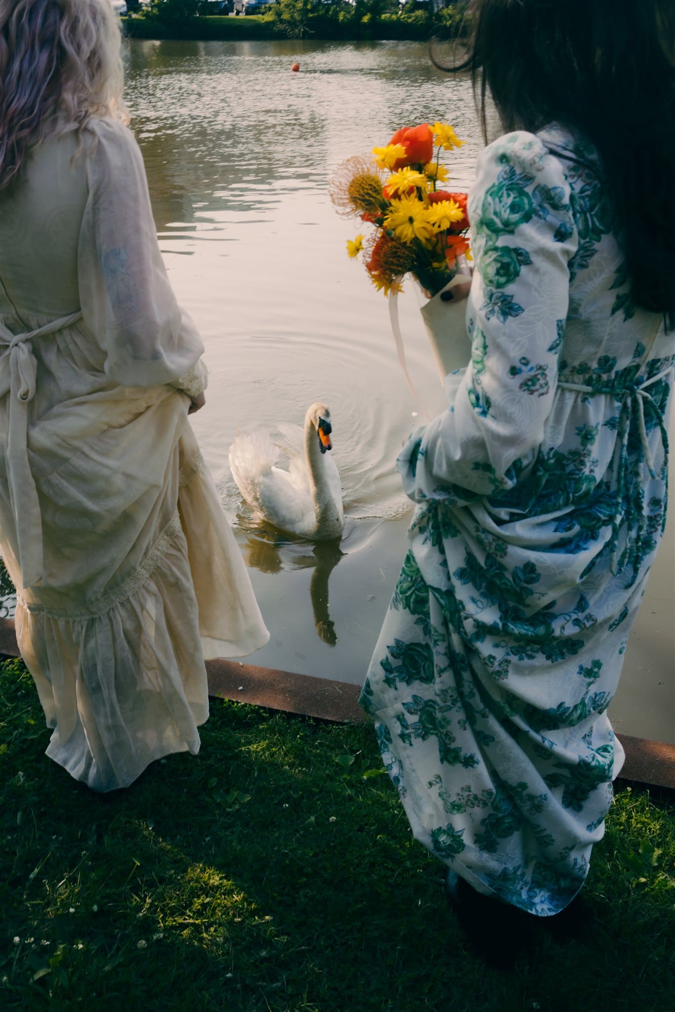 Eclectic Vintage Fashion for a Boardwalk Elopement in Asbury Park โ photo 28