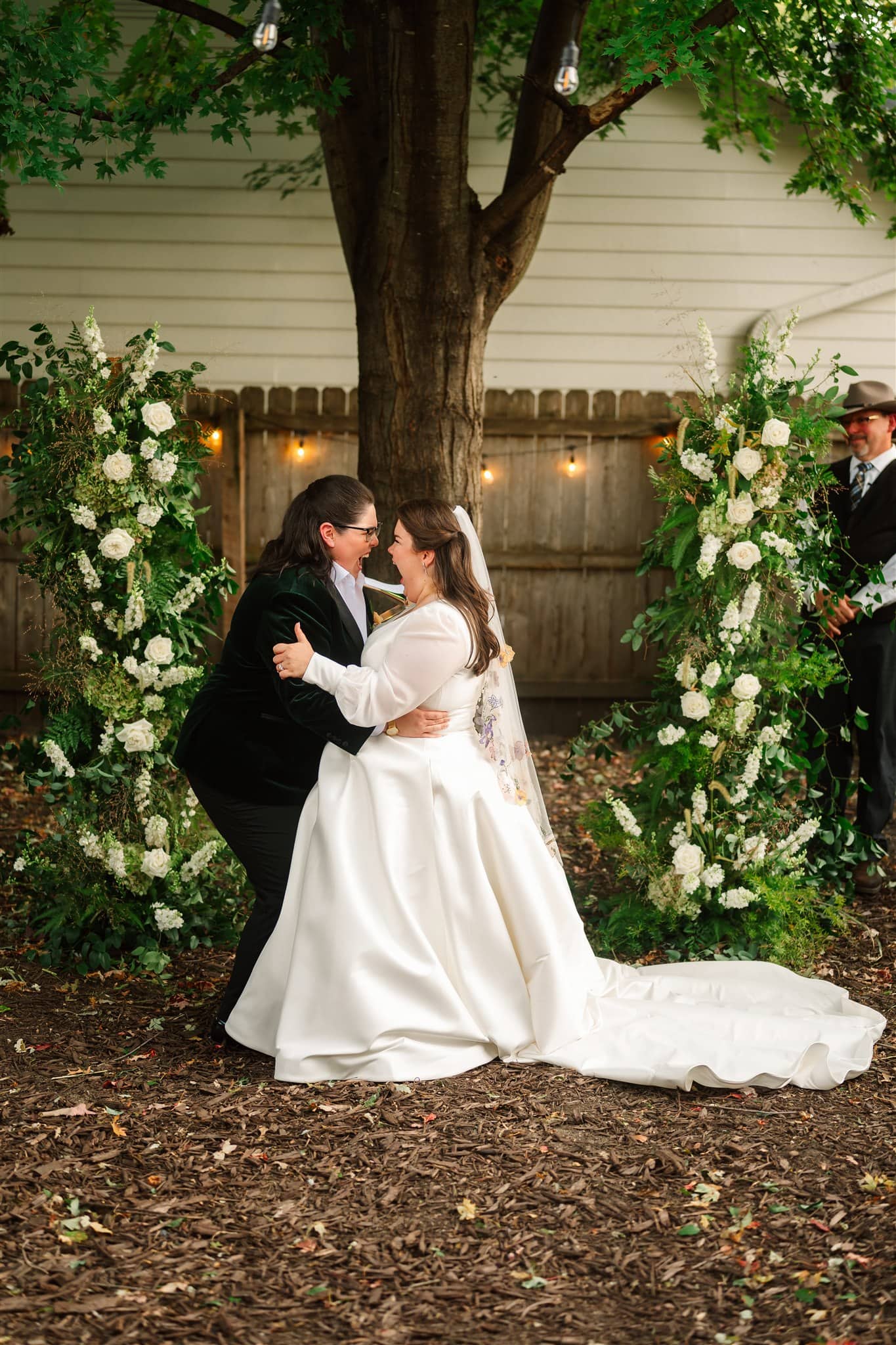 A Des Moines Backyard Wedding with Lanterns and S’mores – photo 12
