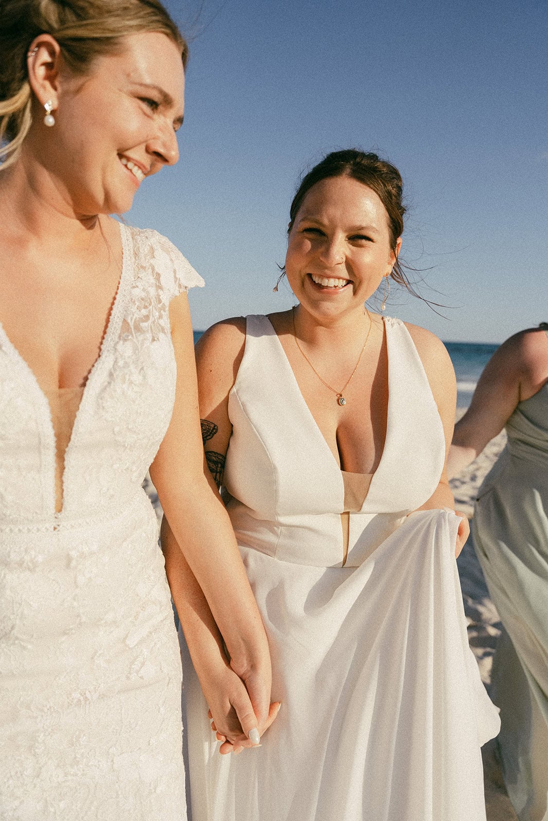 An Intimate Riviera Maya Wedding with Handwritten Vows and Barefoot Dancing – photo 16