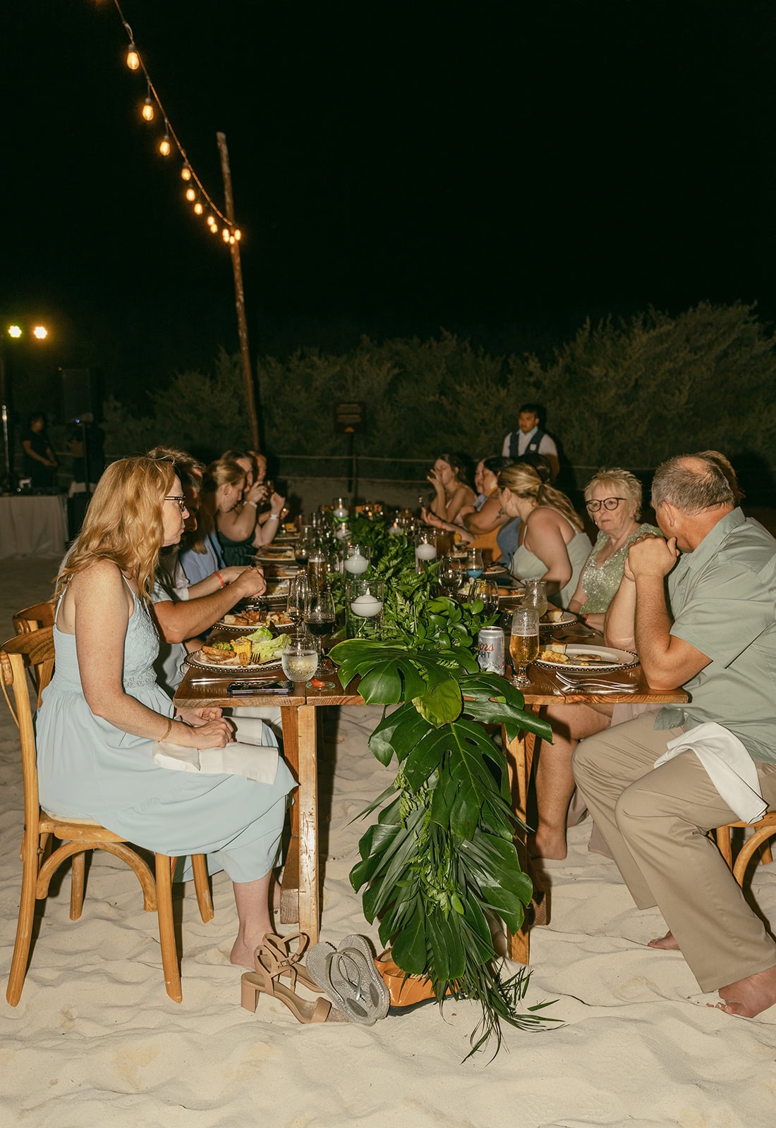 An Intimate Riviera Maya Wedding with Handwritten Vows and Barefoot Dancing – photo 29