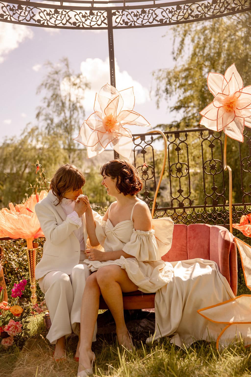 The Ladies’ Season: Bridgerton-Inspired Queer Wedding Styled Shoot in France – photo 8