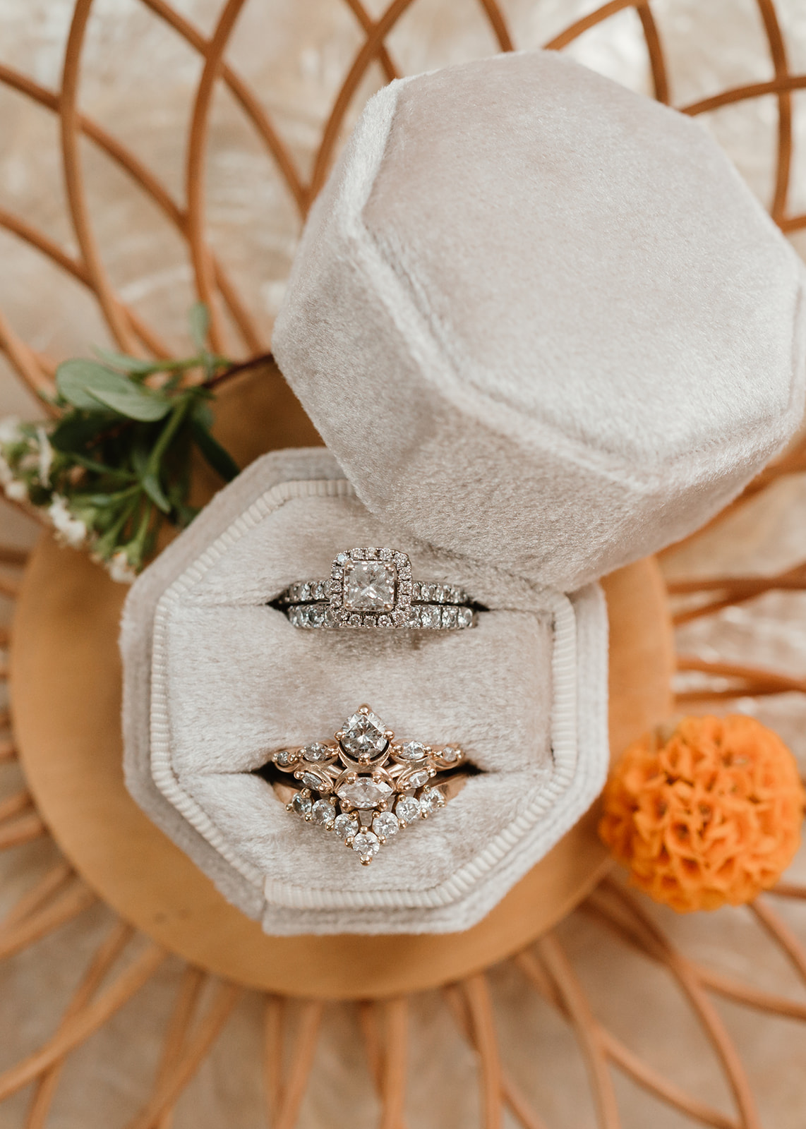 Playful Palettes and Bold Design at an Oregon Waterfront Elopement – photo 1