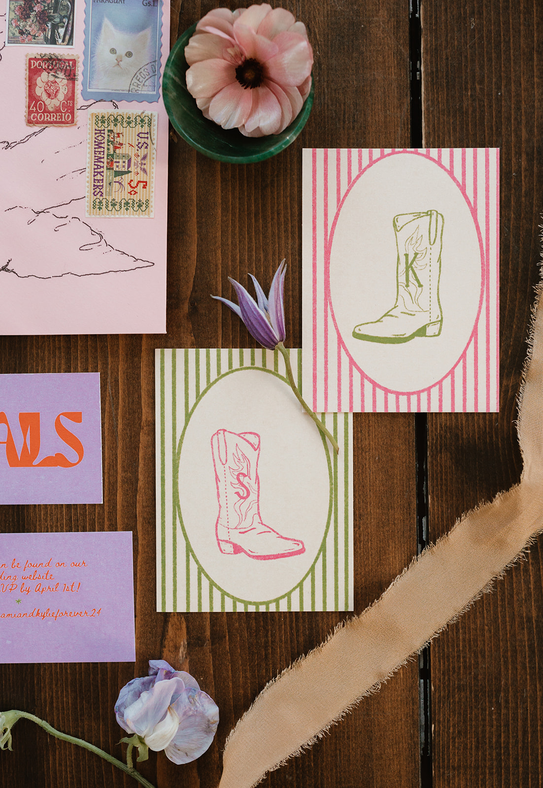 Playful Palettes and Bold Design at an Oregon Waterfront Elopement – photo 3