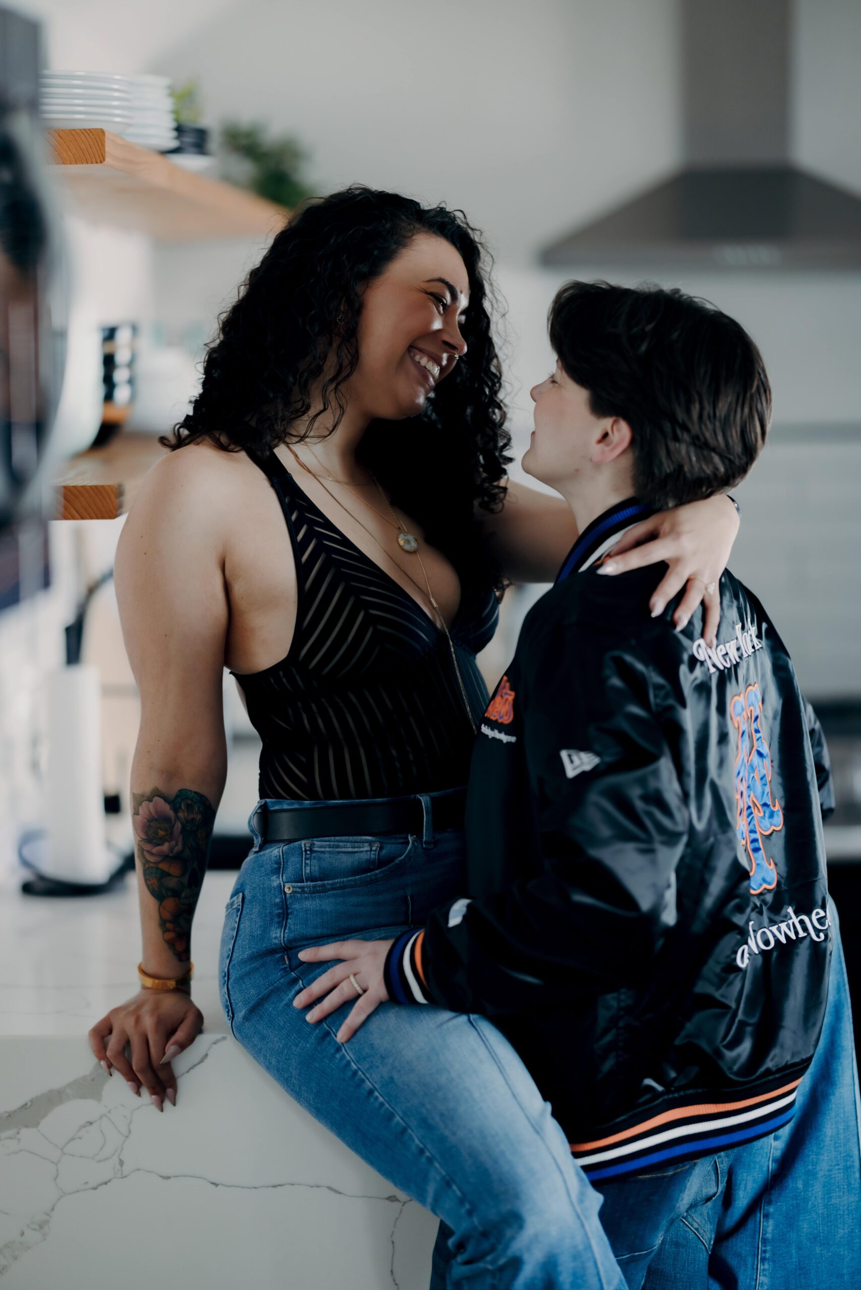 From Bumble to the Shore: A New Jersey Cabin Engagement – photo 5