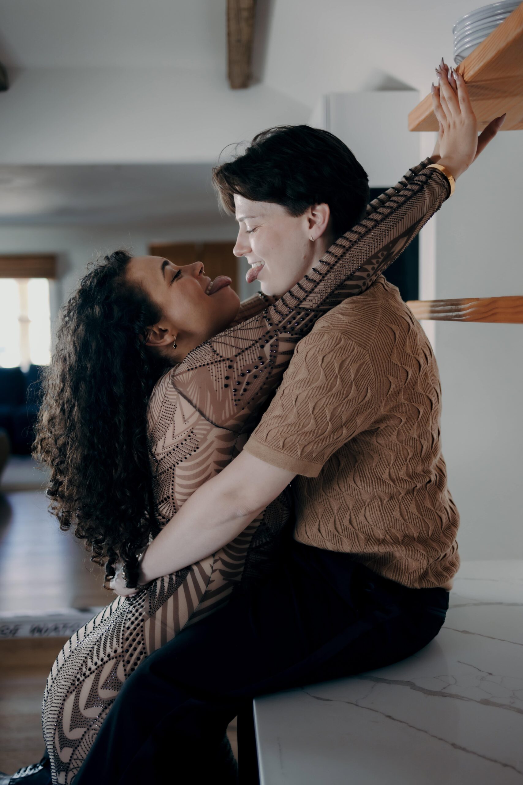 From Bumble to the Shore: A New Jersey Cabin Engagement – photo 21