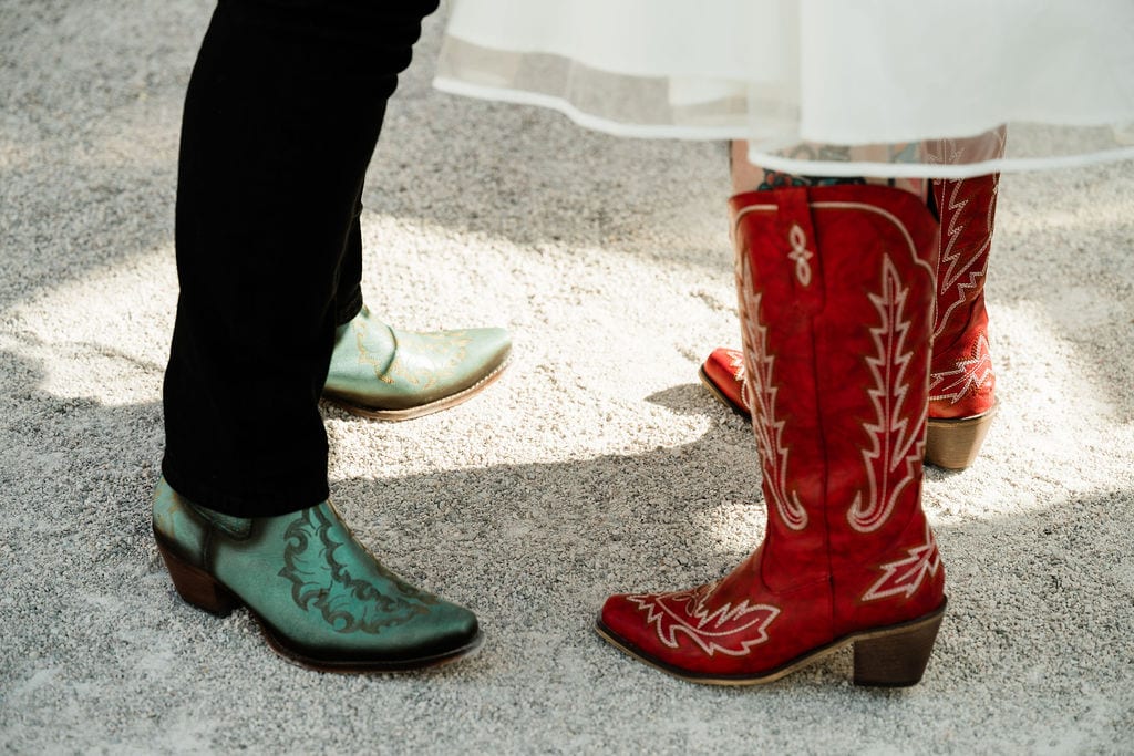 A Neon Museum Elopement with Elvis, Tattoos, and Vegas Lights – photo 3