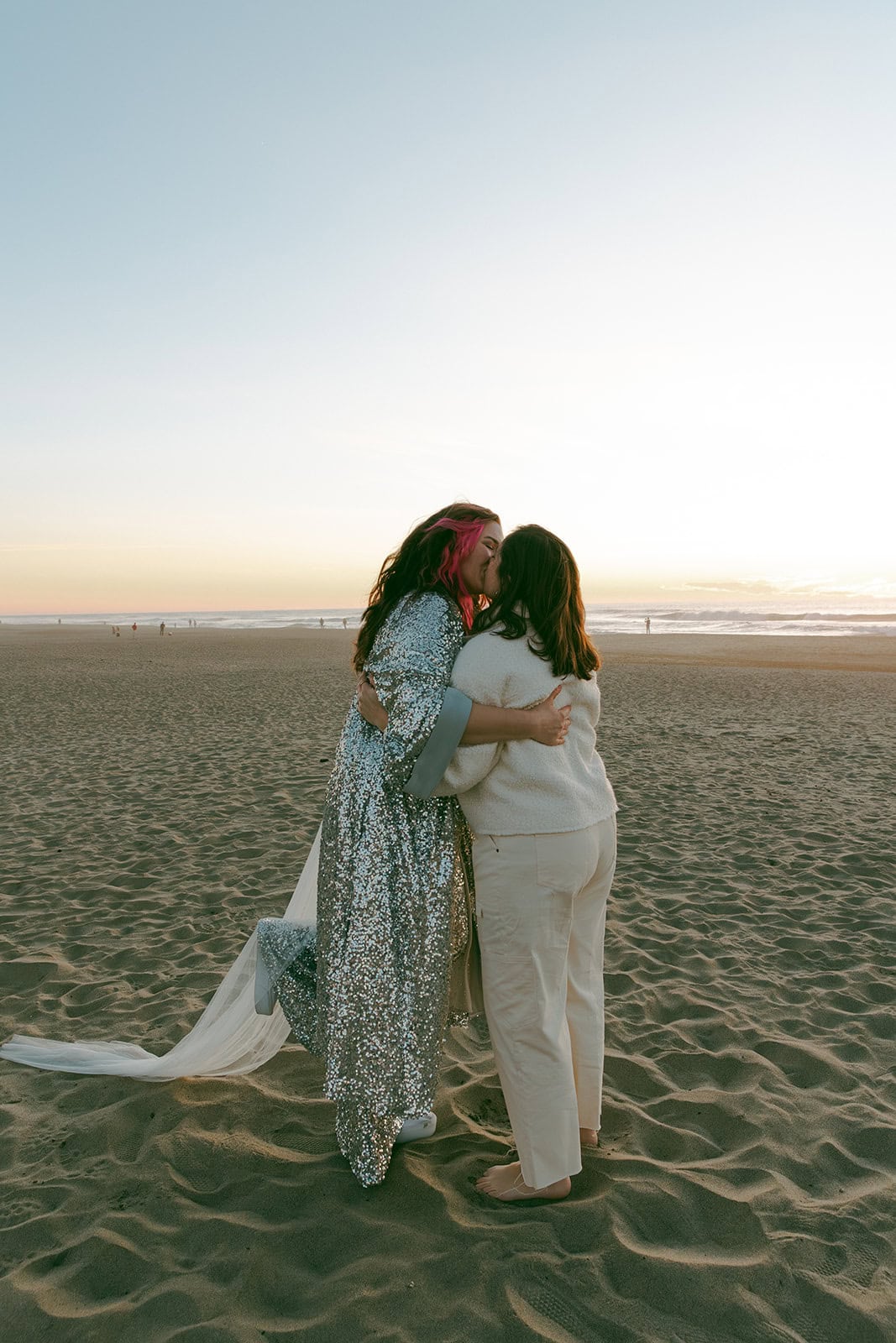 Sequins, Sneakers, and Sunset Vows: A San Francisco Elopement – photo 19