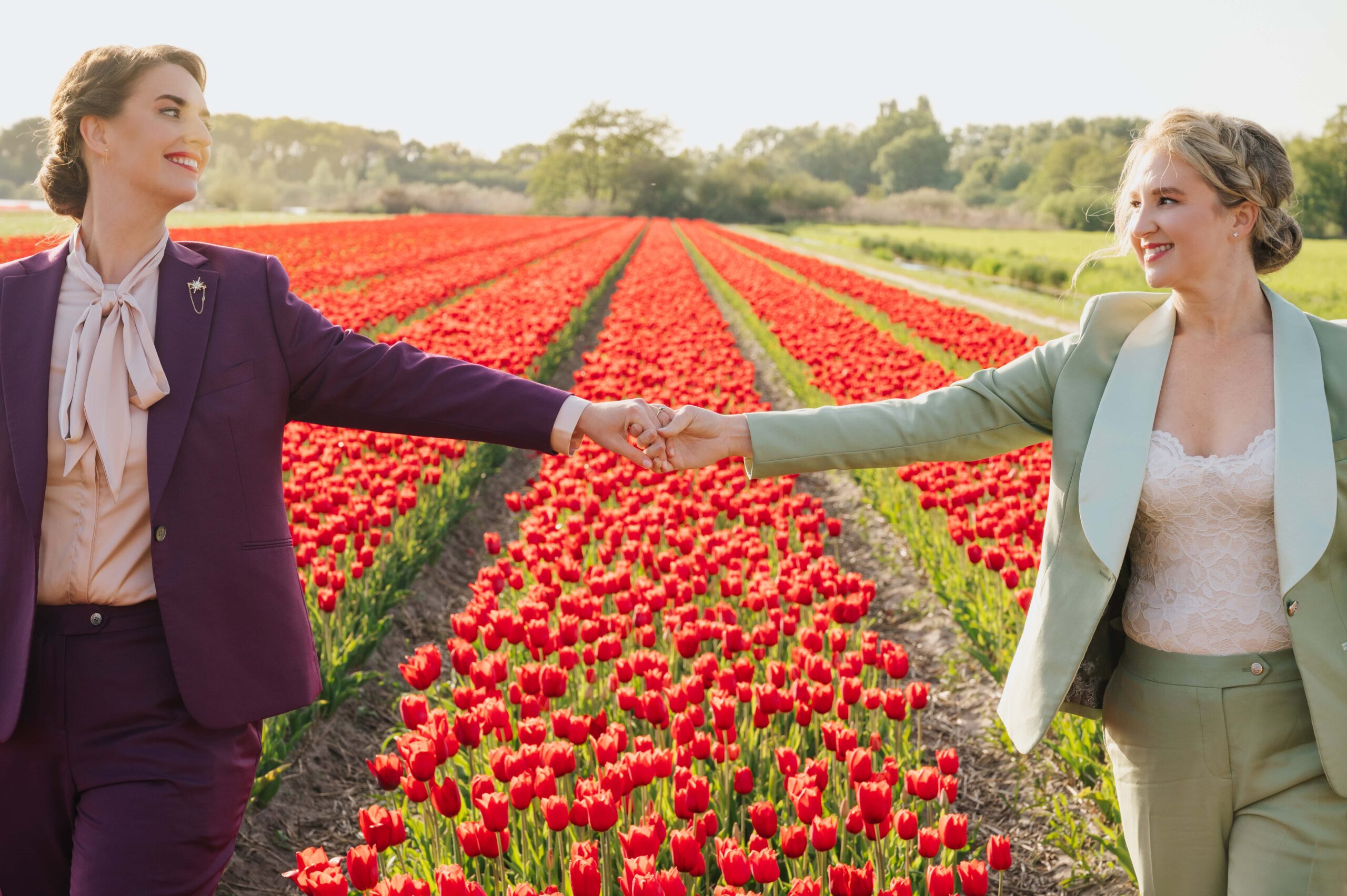 A Colorful Amsterdam Tulip Field Elopement โ photo 3