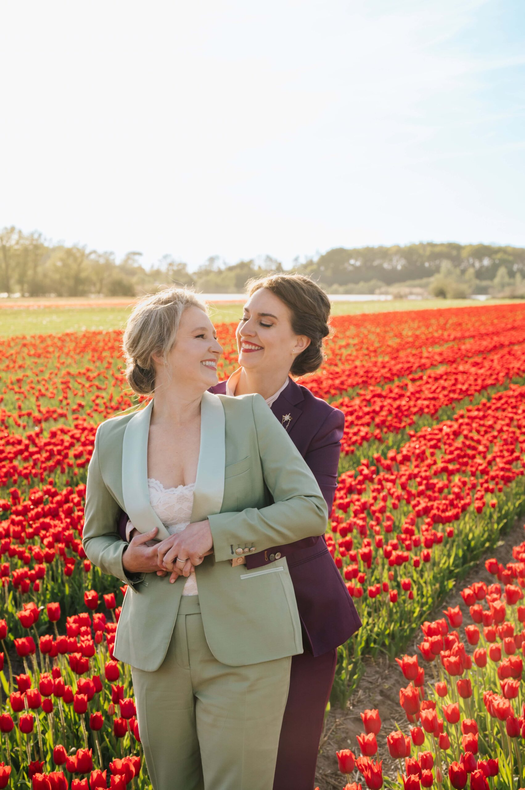 A Colorful Amsterdam Tulip Field Elopement โ photo 4