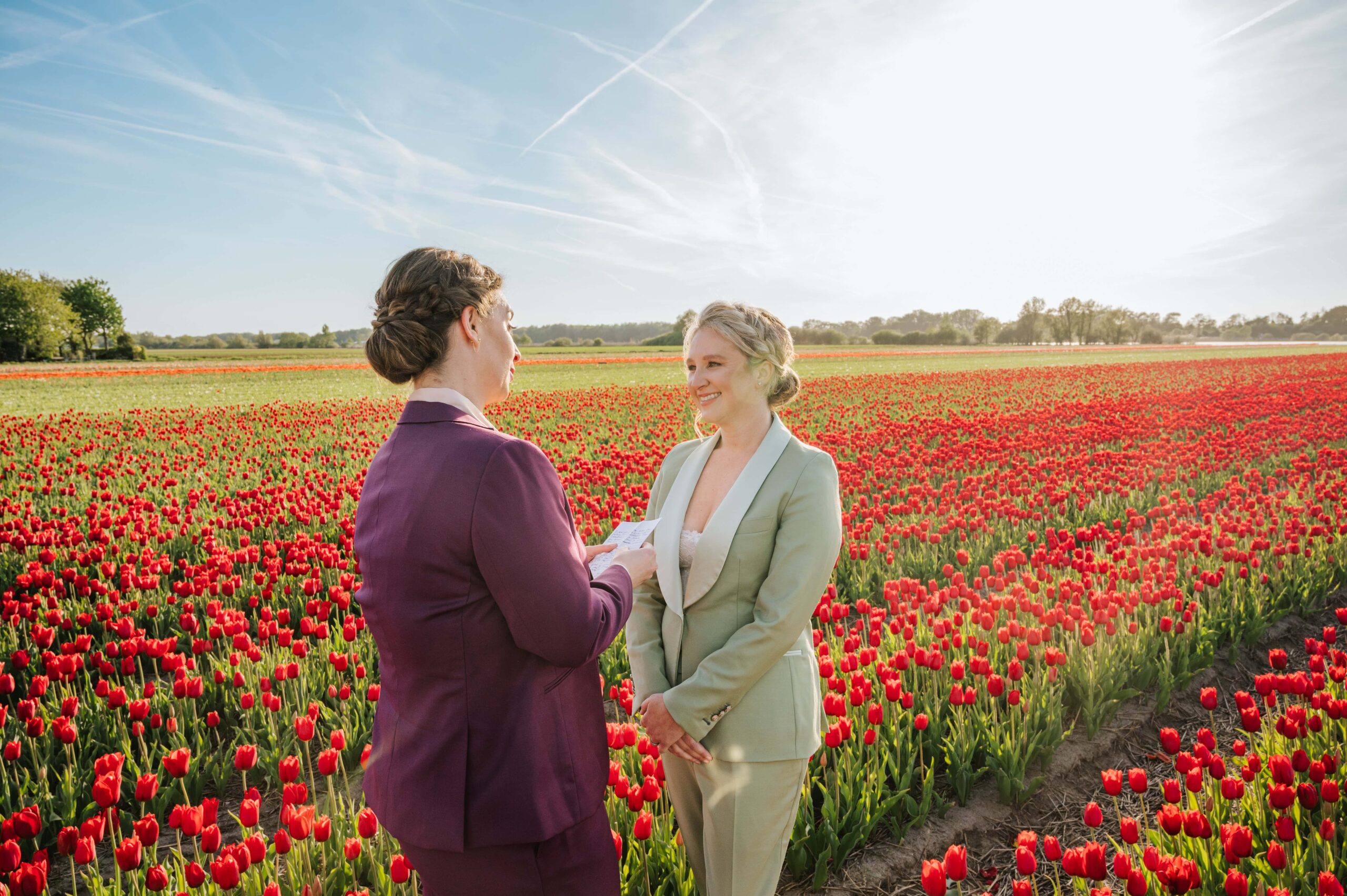A Colorful Amsterdam Tulip Field Elopement โ photo 8