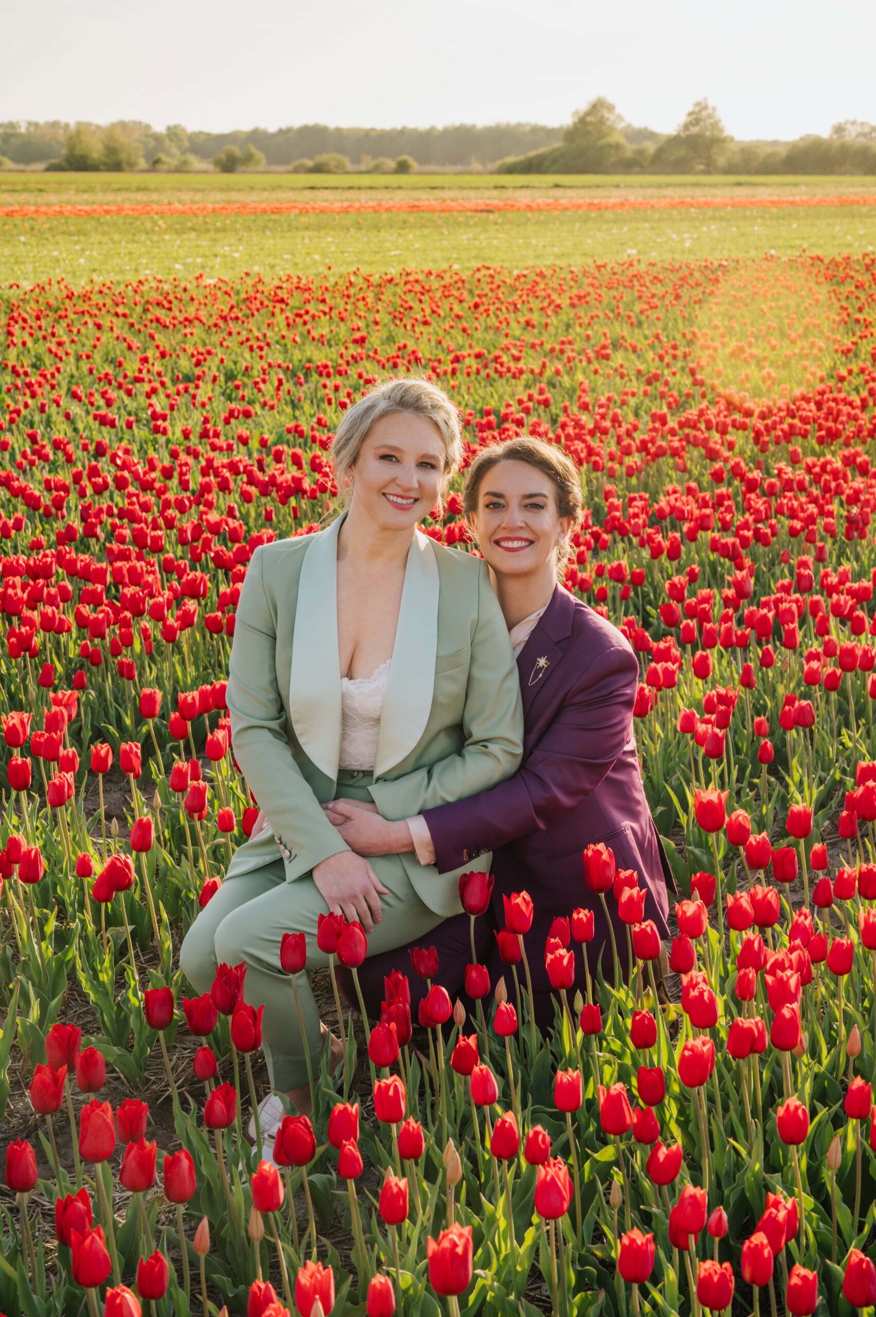 A Colorful Amsterdam Tulip Field Elopement โ photo 12