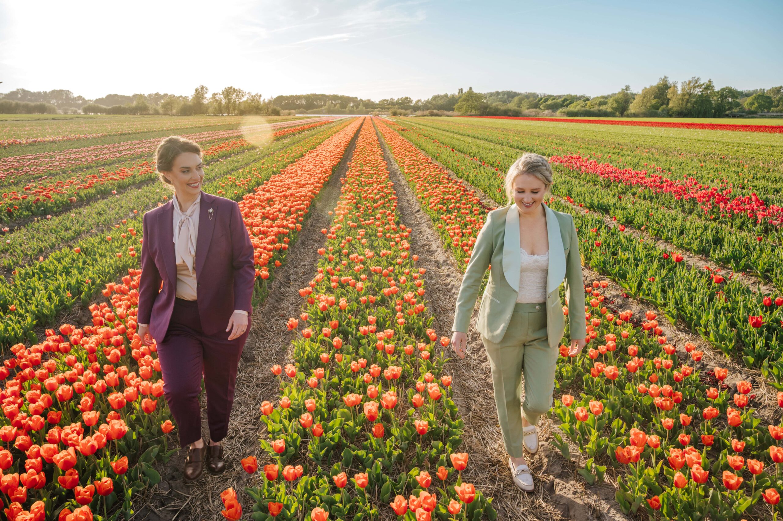 A Colorful Amsterdam Tulip Field Elopement โ photo 13