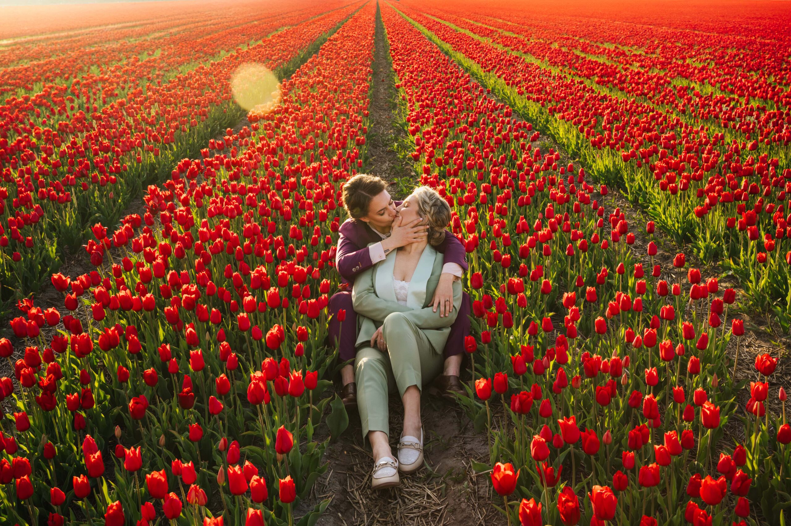 A Colorful Amsterdam Tulip Field Elopement โ photo 19
