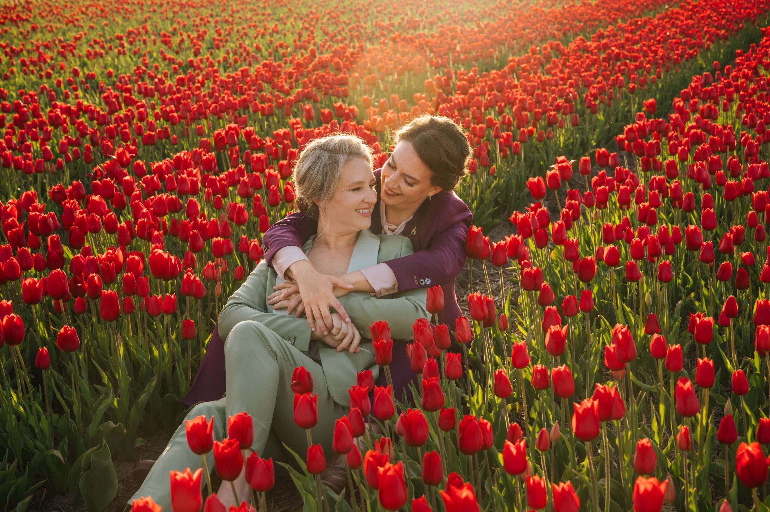 A Colorful Amsterdam Tulip Field Elopement โ photo 20