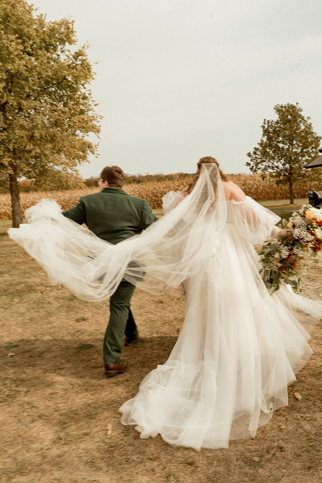 A Lord of the Rings Inspired Wedding at an Iowa Vineyard