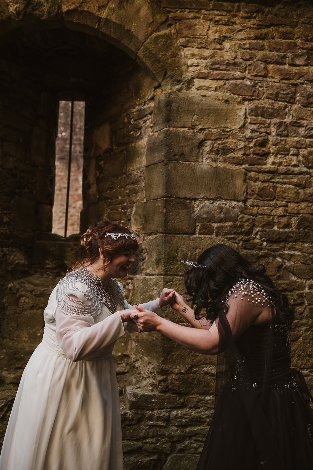 A Castlecore Romantasy Elopement at Bolton Castle – photo 5