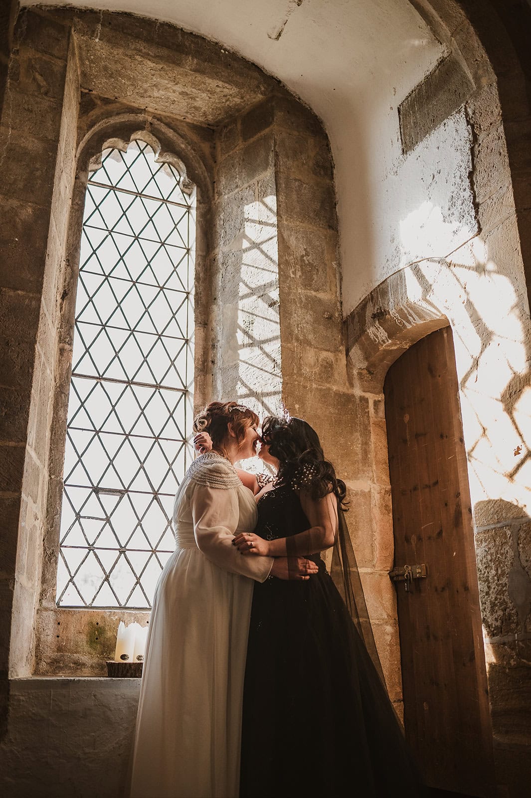 A Castlecore Romantasy Elopement at Bolton Castle – photo 31