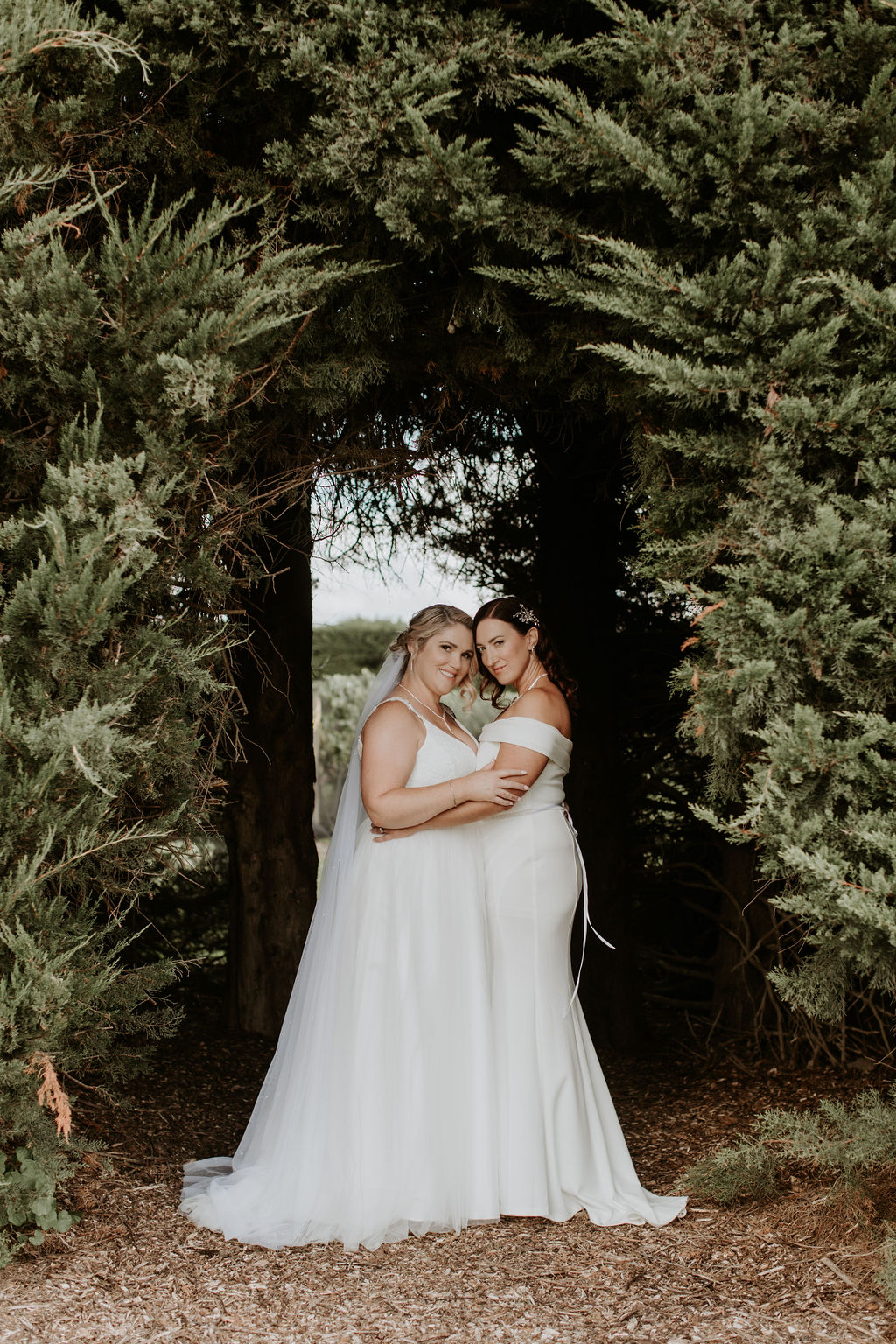 A North Canterbury Elopement Set Among the Vines – photo 12