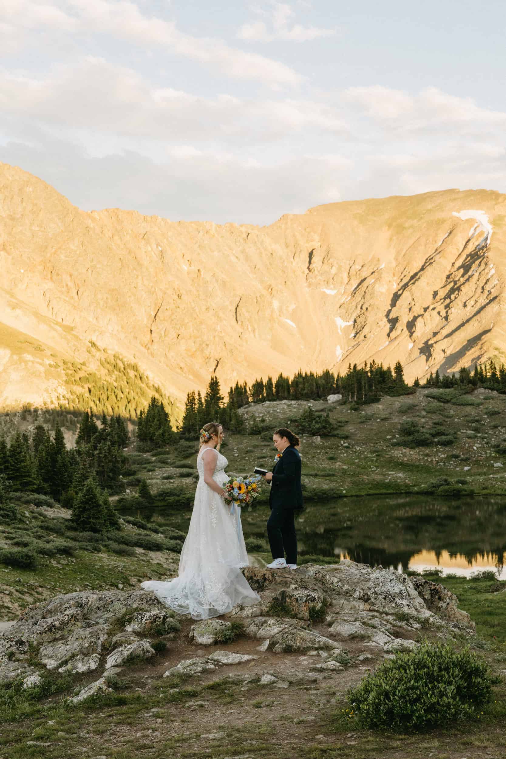 Cats, Quilts, and Champagne: A Breckenridge Elopement โ photo 9