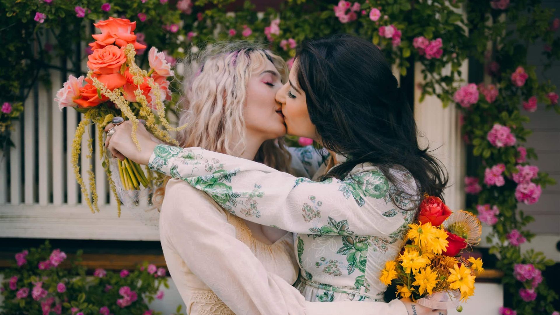 How to Elope in the US as a Queer Couple Legal, Practical and Everything They Don't Tell You