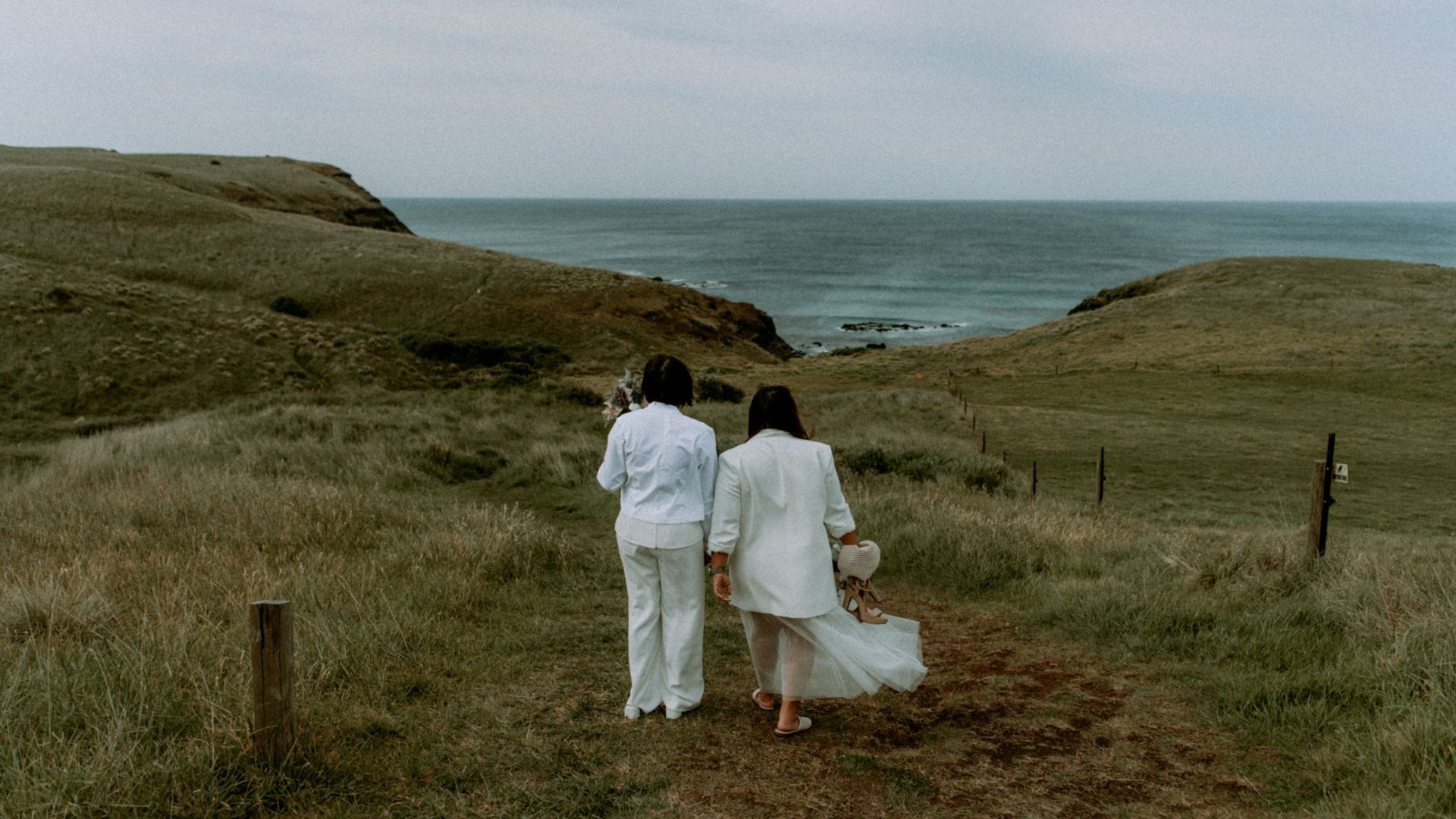 How to Elope in the US as a Queer Couple Legal, Practical and Everything They Don't Tell You