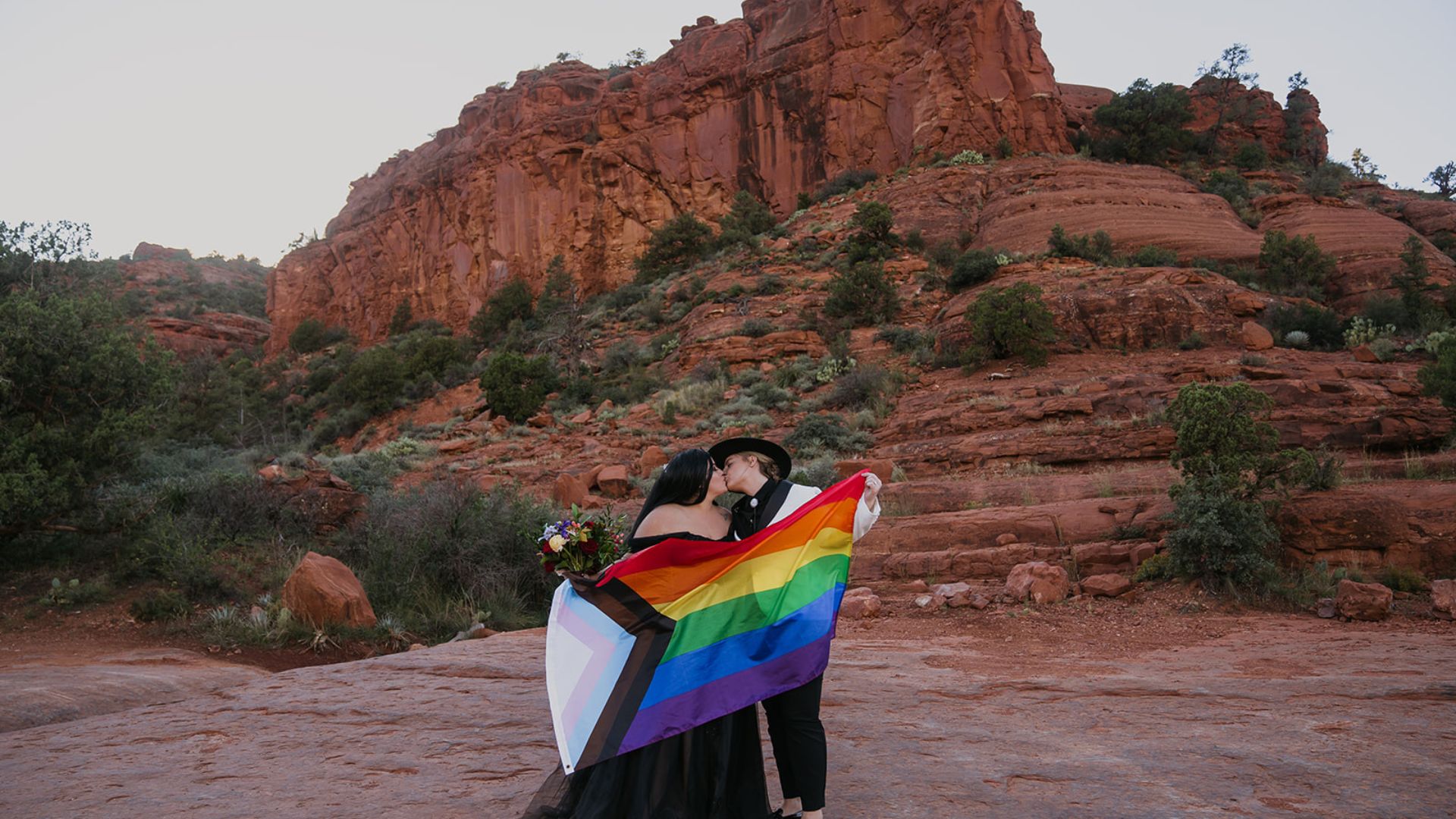 How to Elope in the US as a Queer Couple Legal, Practical and Everything They Don't Tell You
