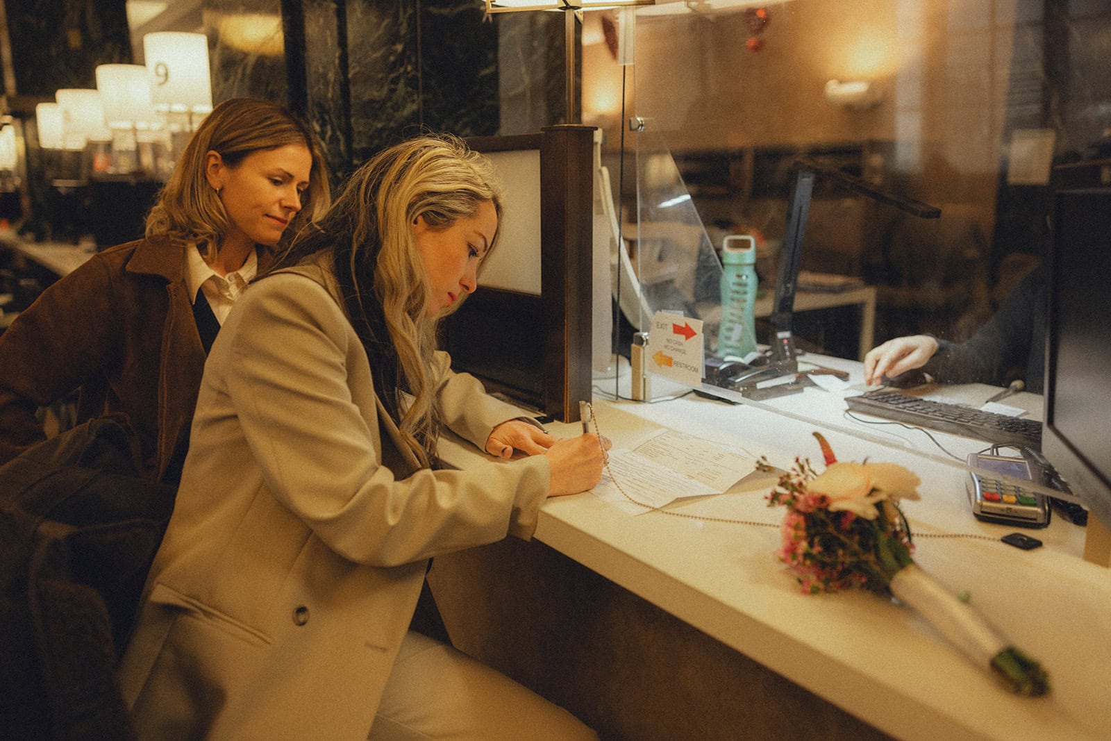 A Subway Ride to “I Do” in New York City – photo 1