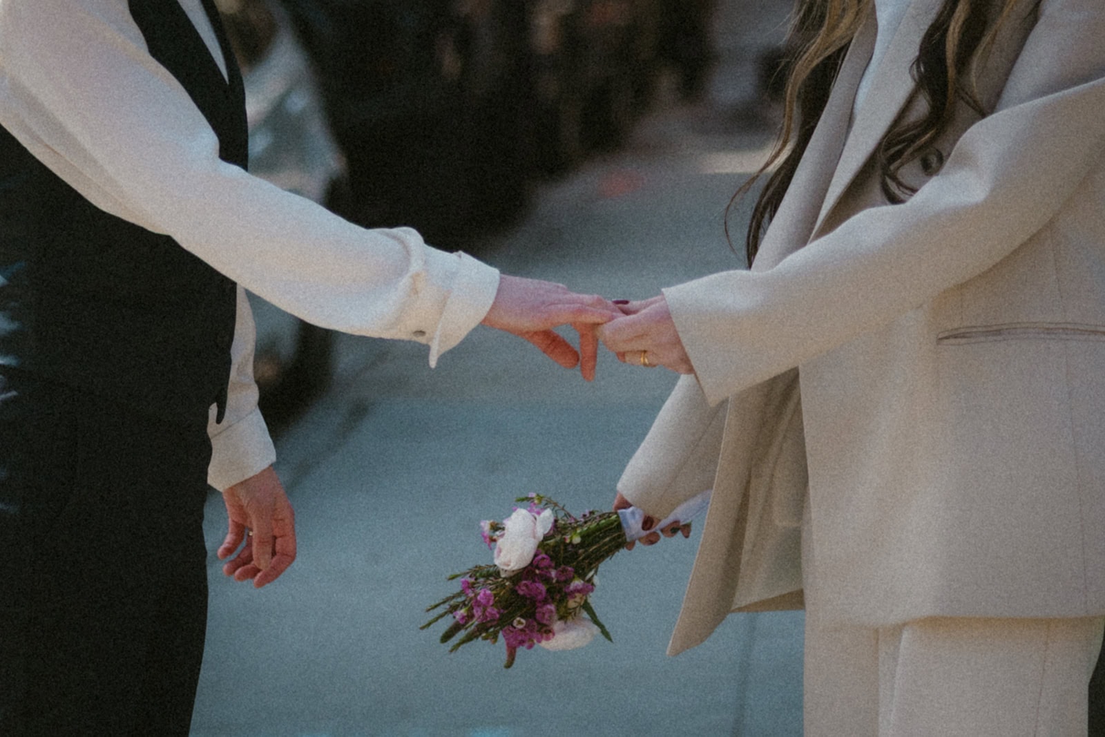 A Subway Ride to “I Do” in New York City – photo 14