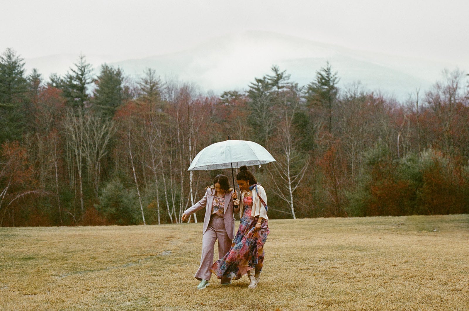 A Woodstock Restaurant Wedding with a Vegas Secret, a Steel Drum Band, and Late Night Mozzarella Sticks – photo 6