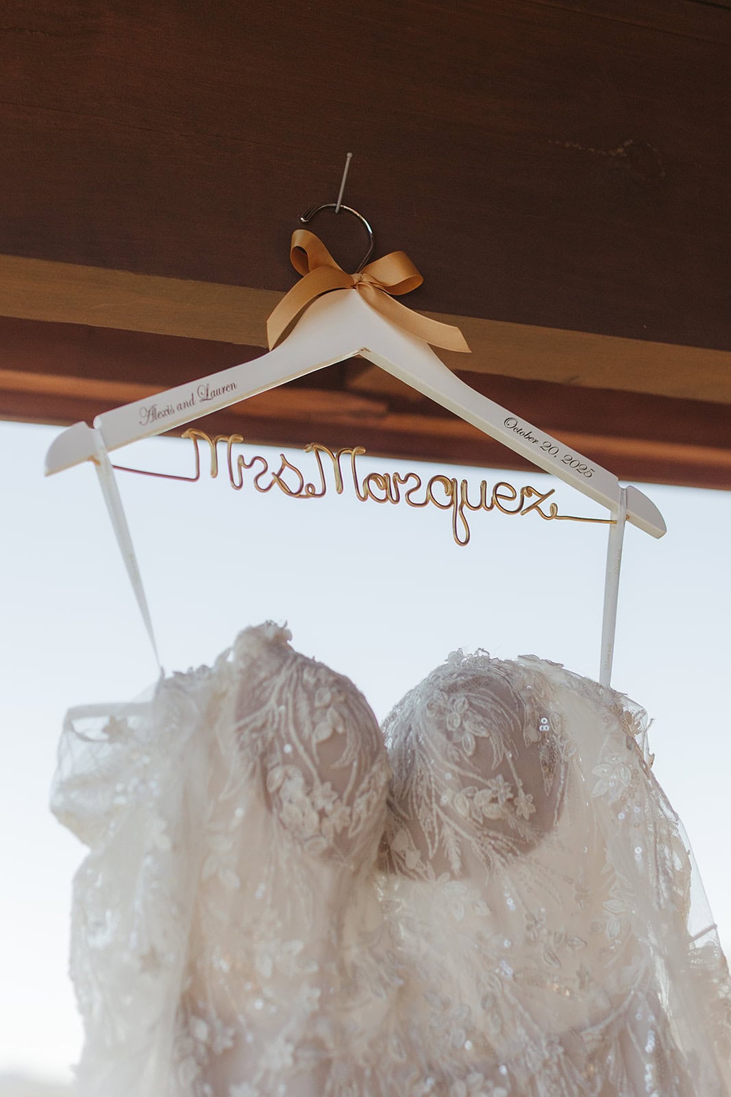 A Smoky Mountain Wedding with Cuban Food and a Packed Dance Floor – photo 1