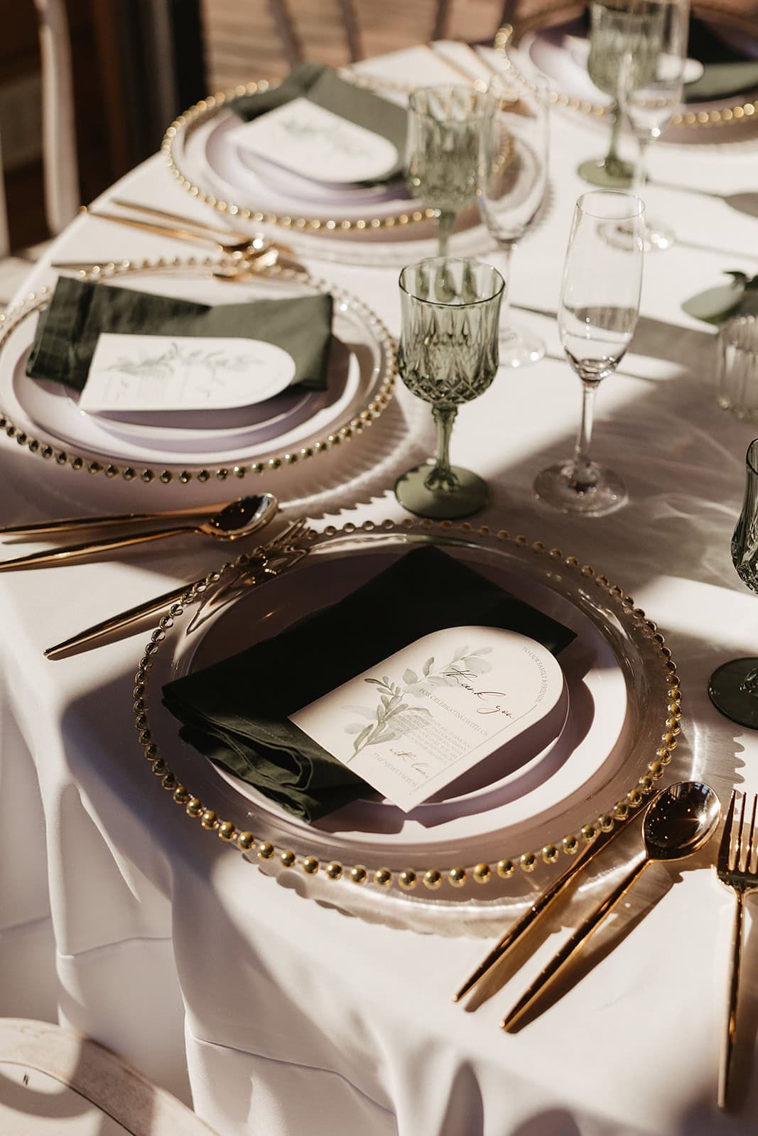 A Smoky Mountain Wedding with Cuban Food and a Packed Dance Floor – photo 9