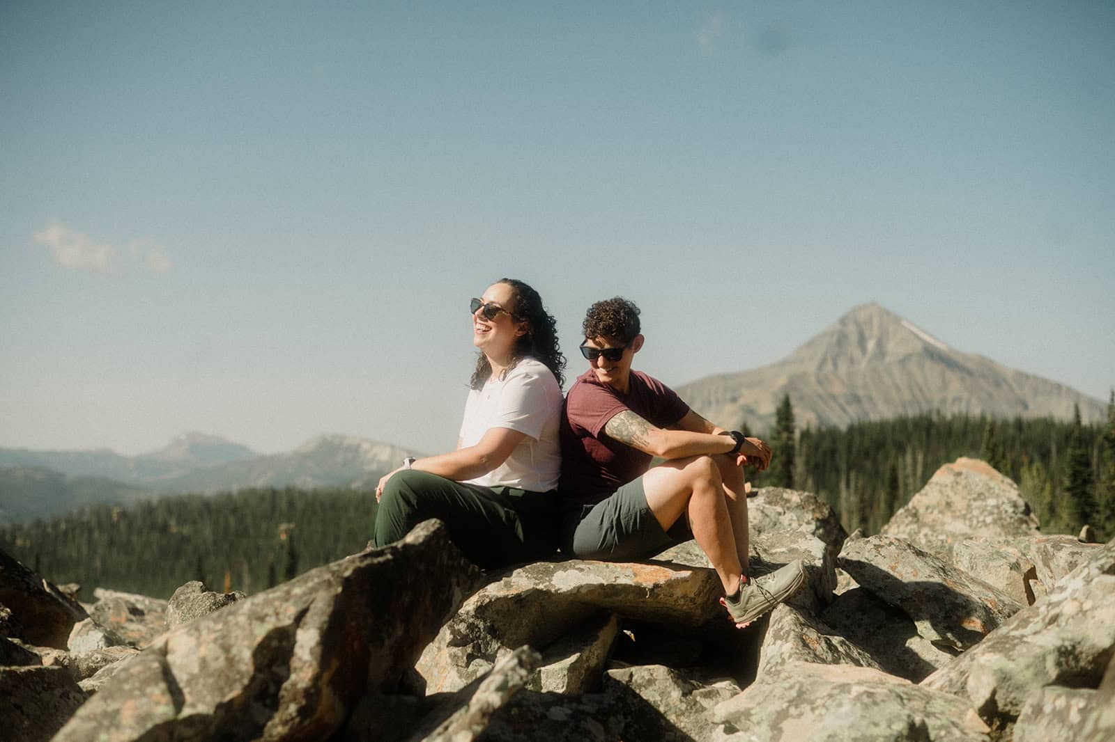 A Cozy Big Sky Hiking Engagement by Honeybee Weddings โ photo 5
