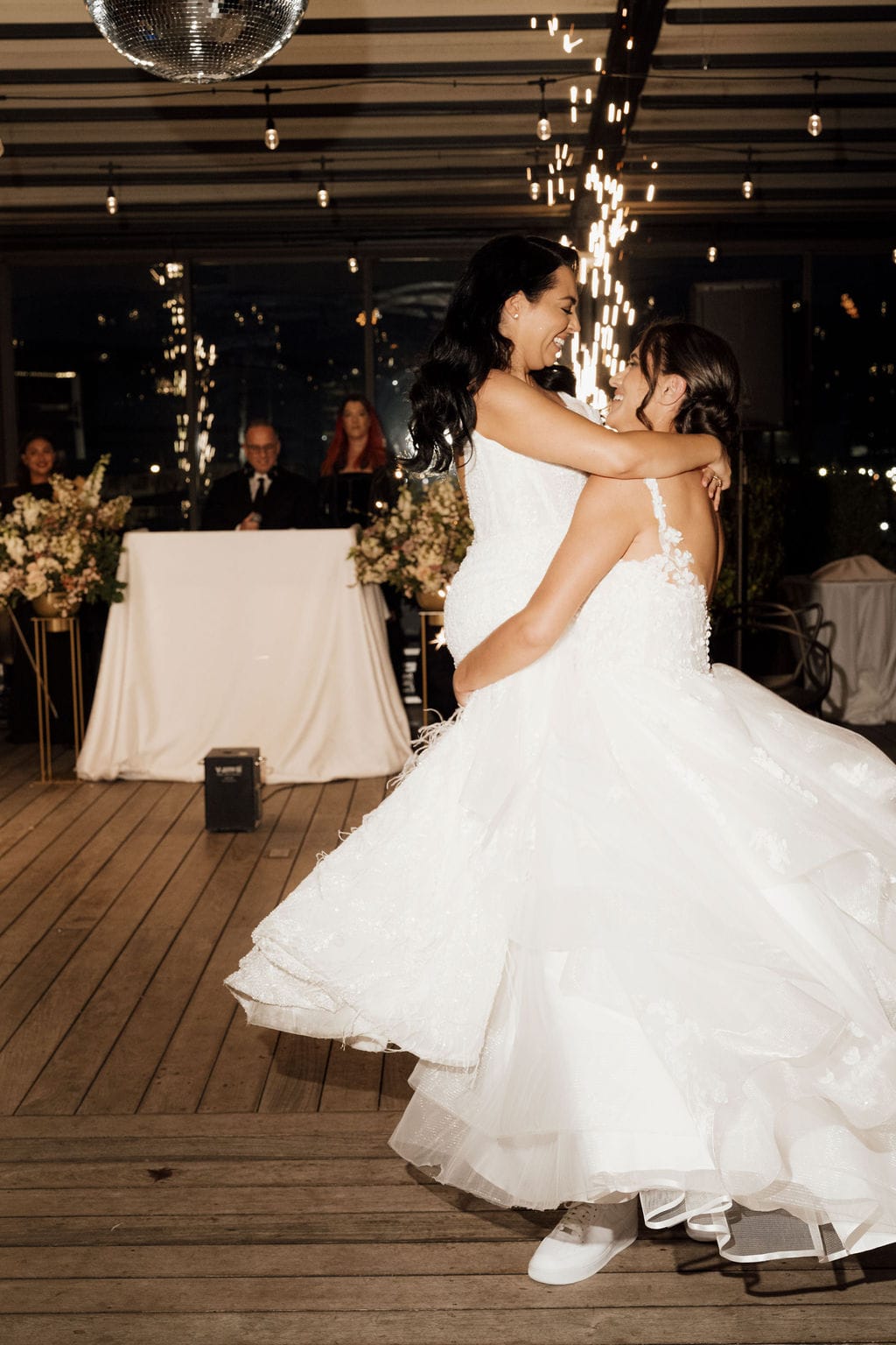 A Brooklyn Wedding with Jewish and Italian Family Traditions – photo 27
