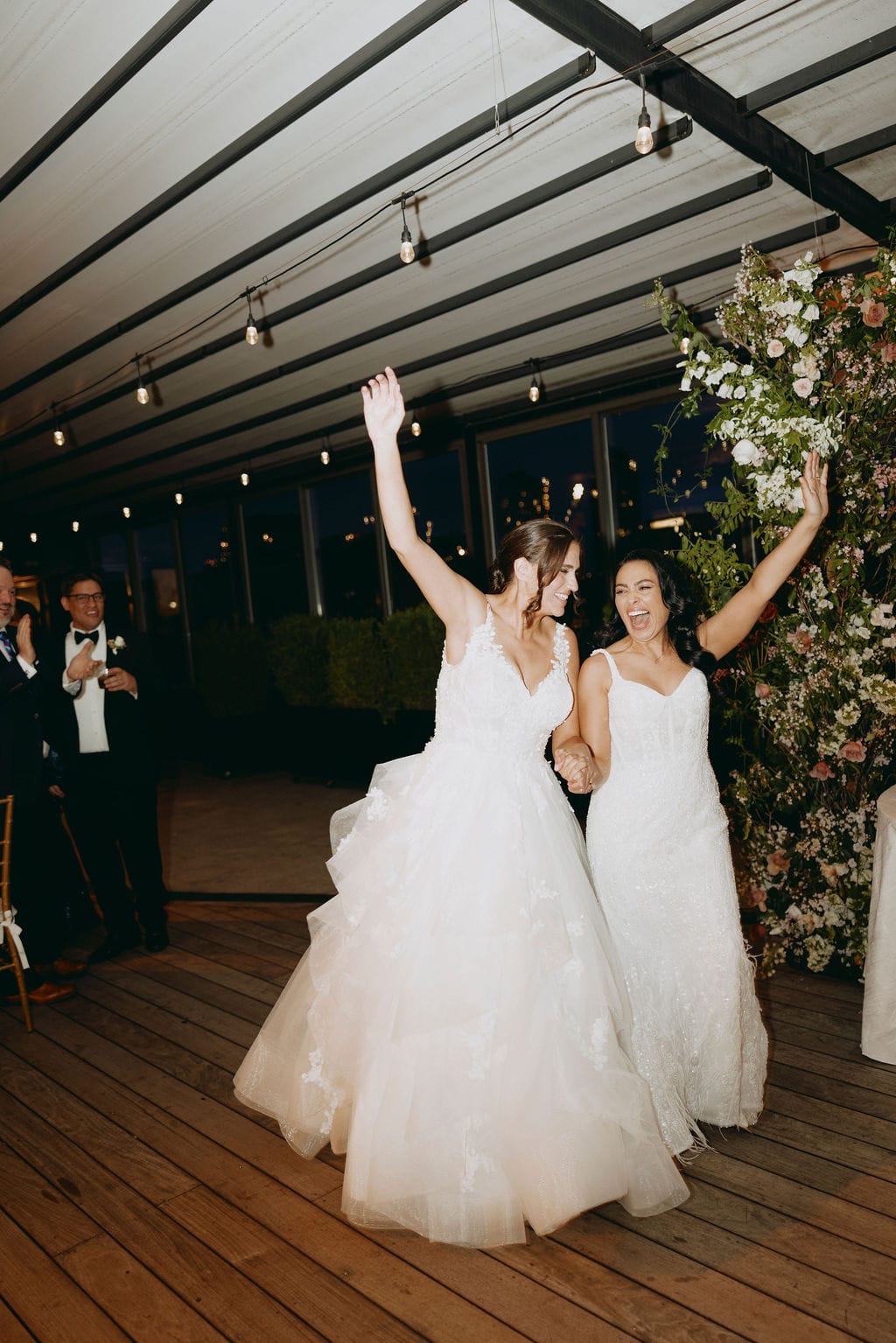 A Brooklyn Wedding with Jewish and Italian Family Traditions – photo 25