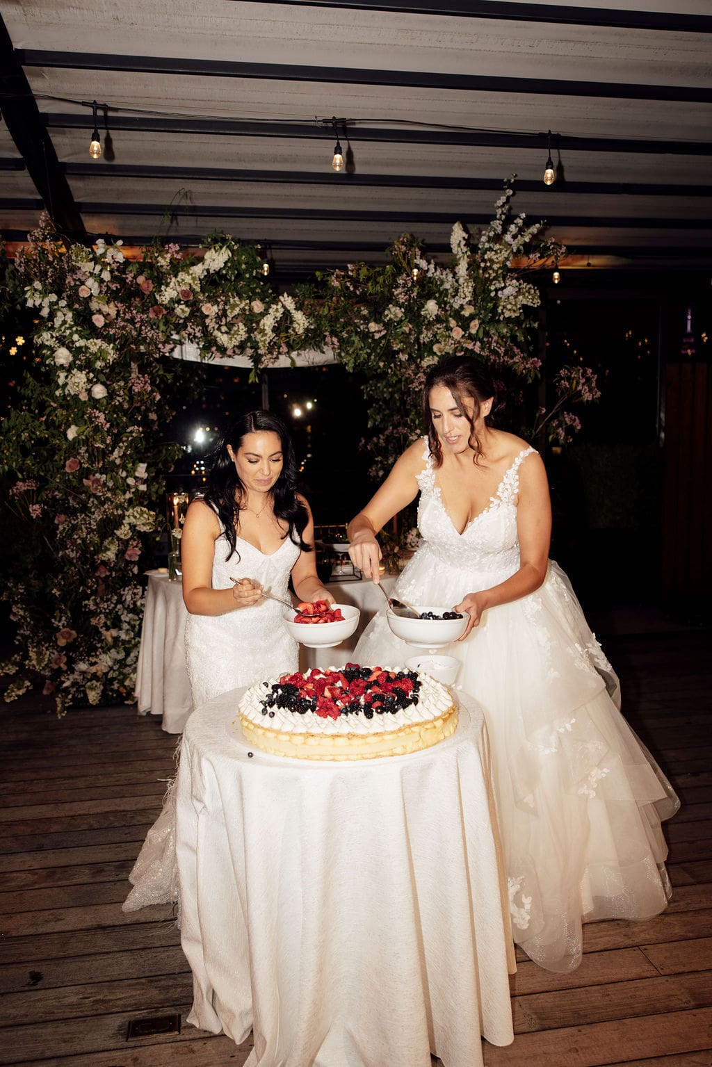 A Brooklyn Wedding with Jewish and Italian Family Traditions – photo 34