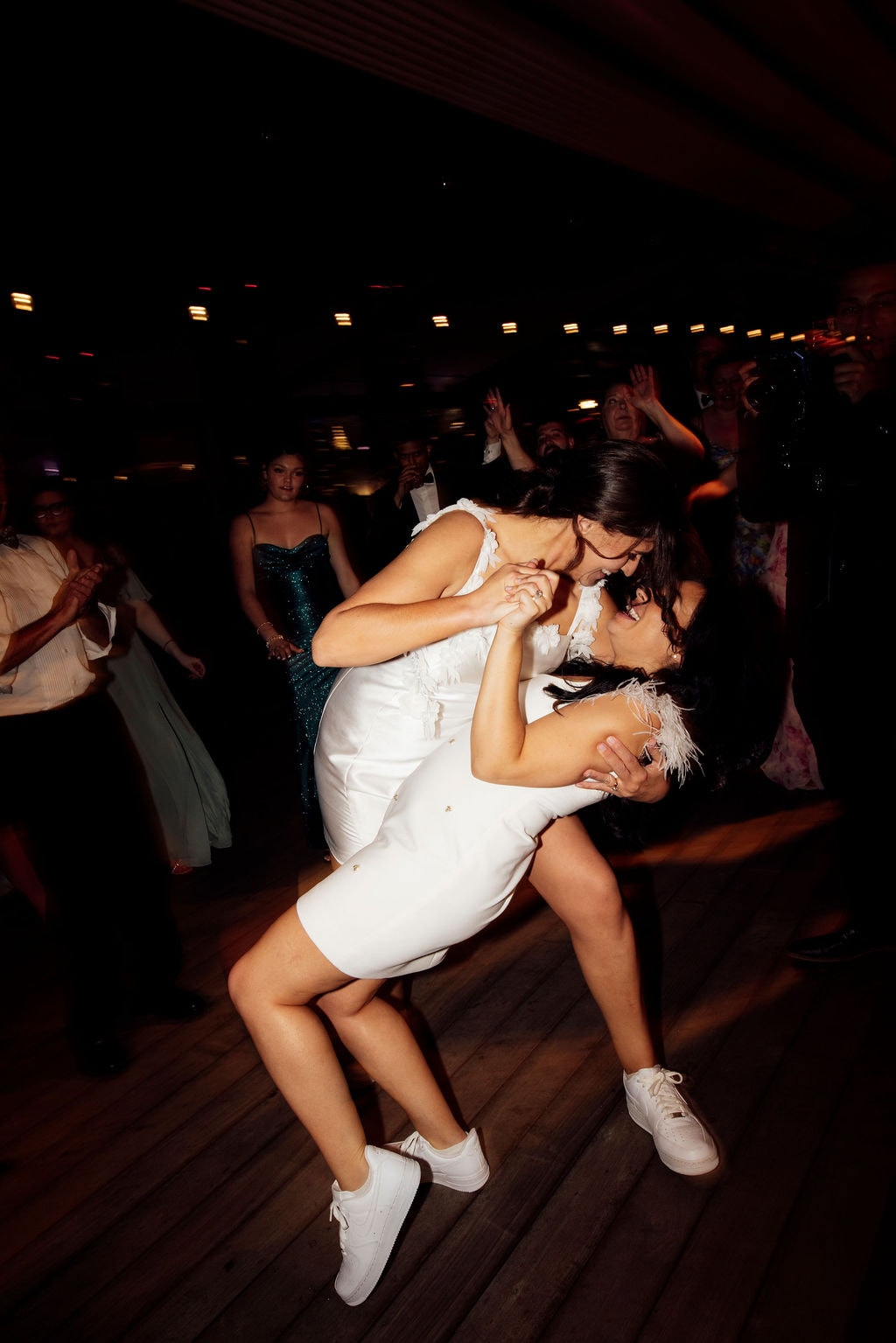 A Brooklyn Wedding with Jewish and Italian Family Traditions – photo 37