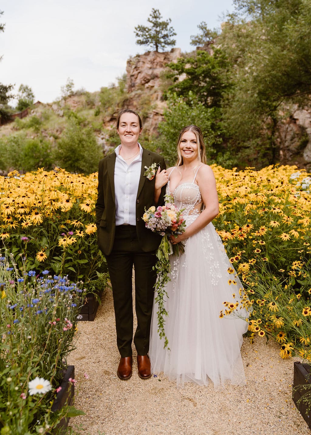 Drink Donkeys, Champagne, and a Colorado Wedding โ photo 15