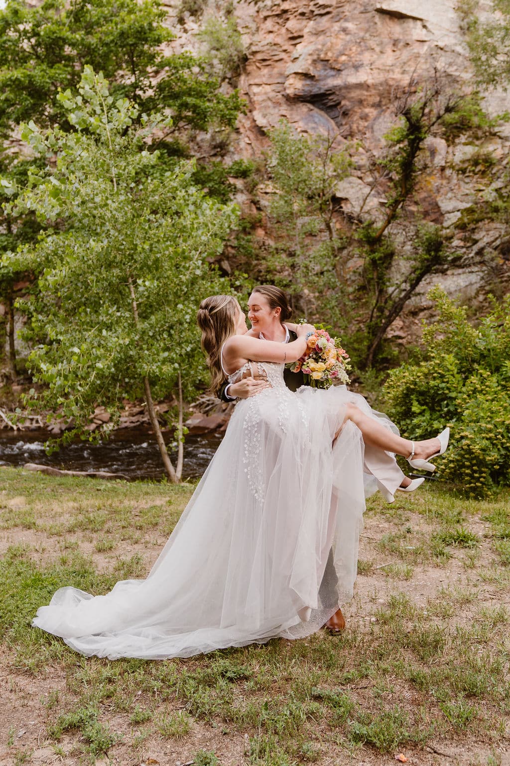 Drink Donkeys, Champagne, and a Colorado Wedding โ photo 17