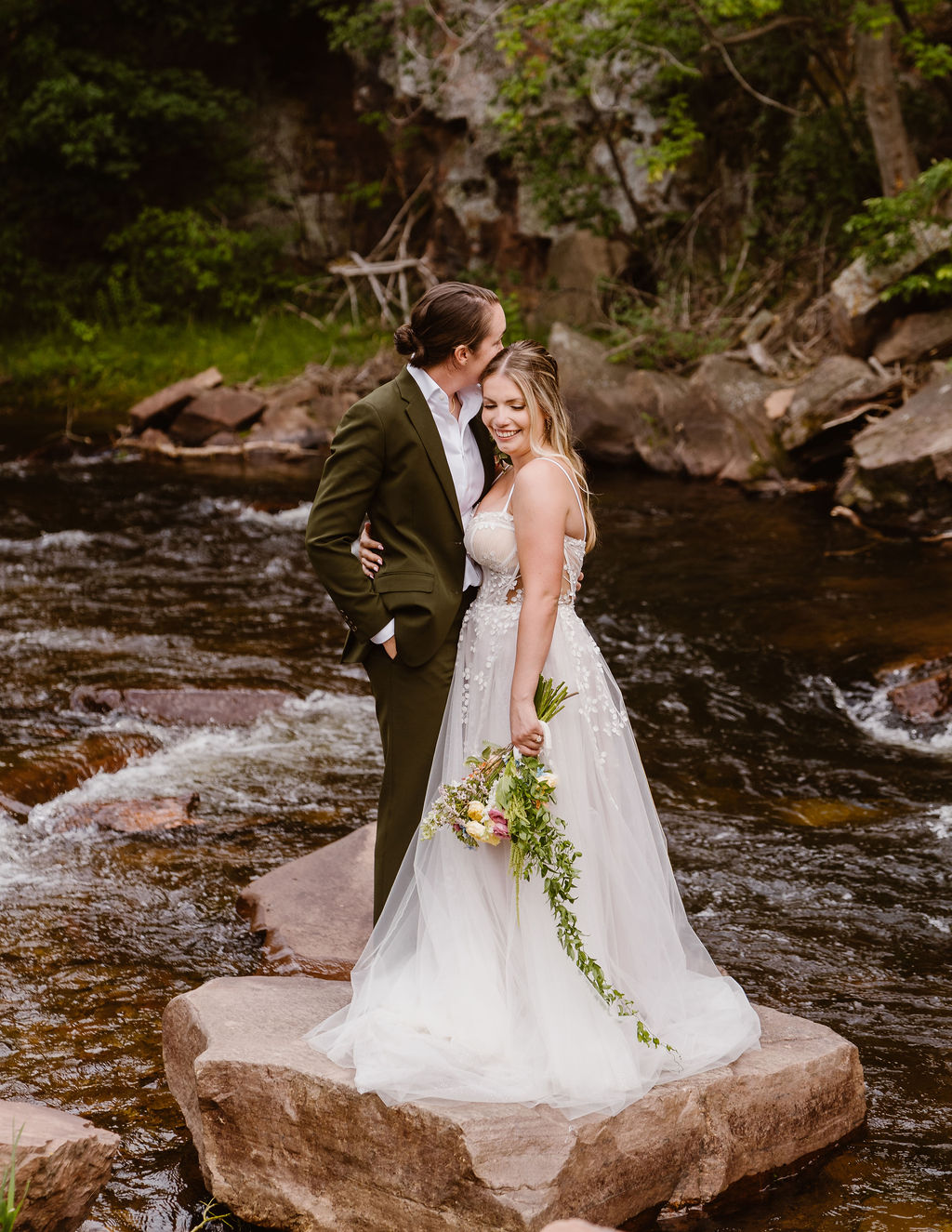 Drink Donkeys, Champagne, and a Colorado Wedding โ photo 18
