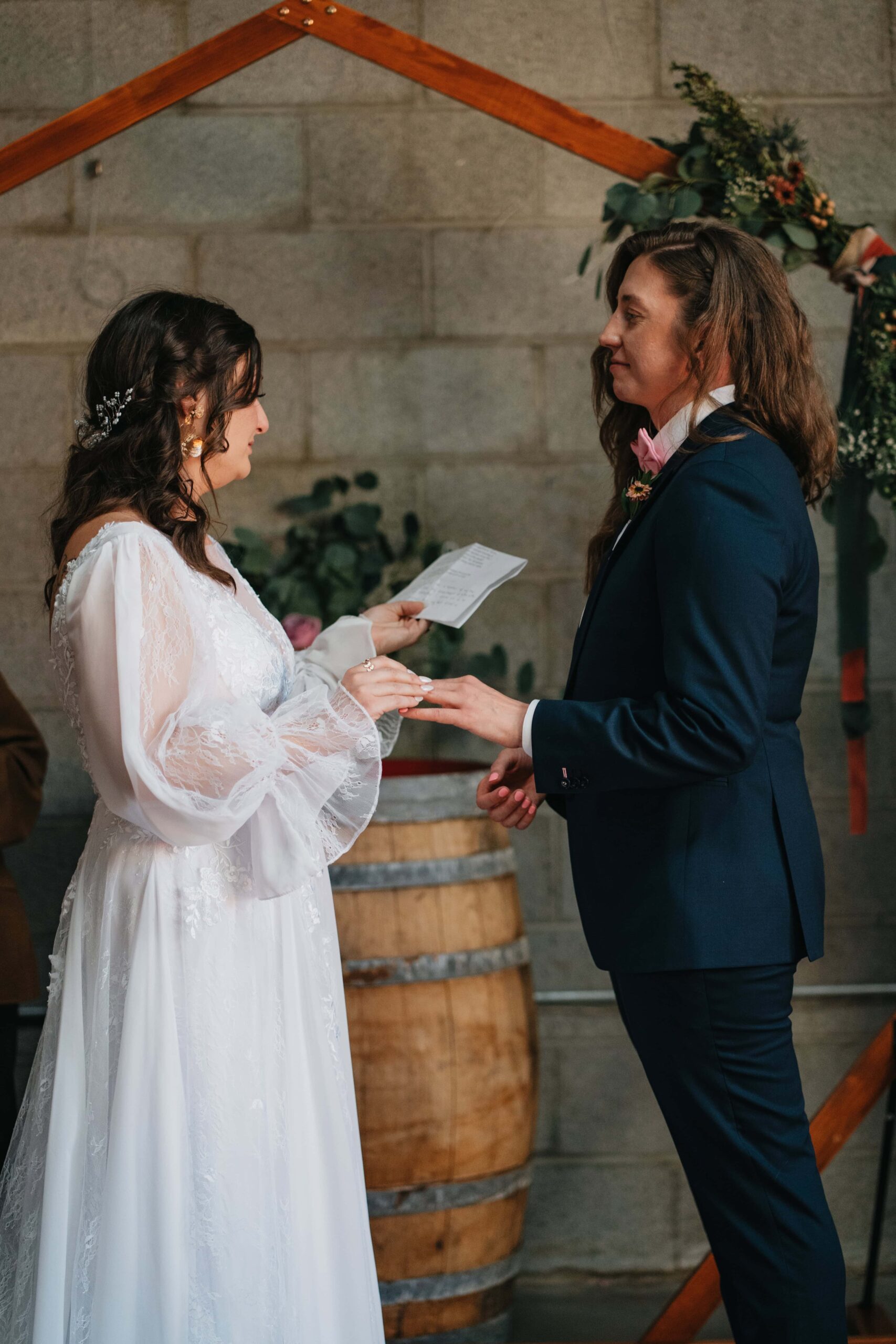 A Phoenix Brewery Wedding at Roses by the Stairs – photo 13