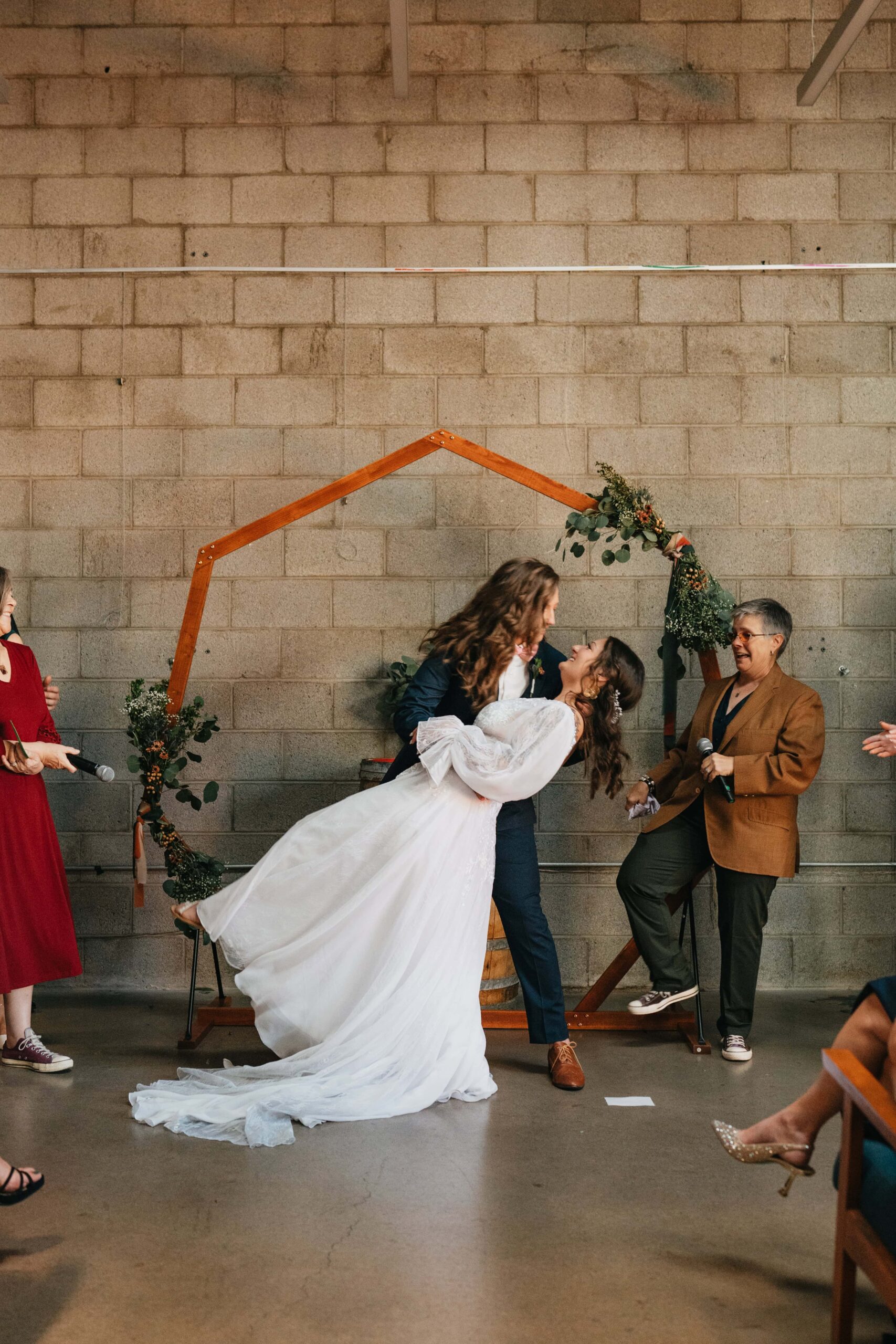 A Phoenix Brewery Wedding at Roses by the Stairs – photo 14