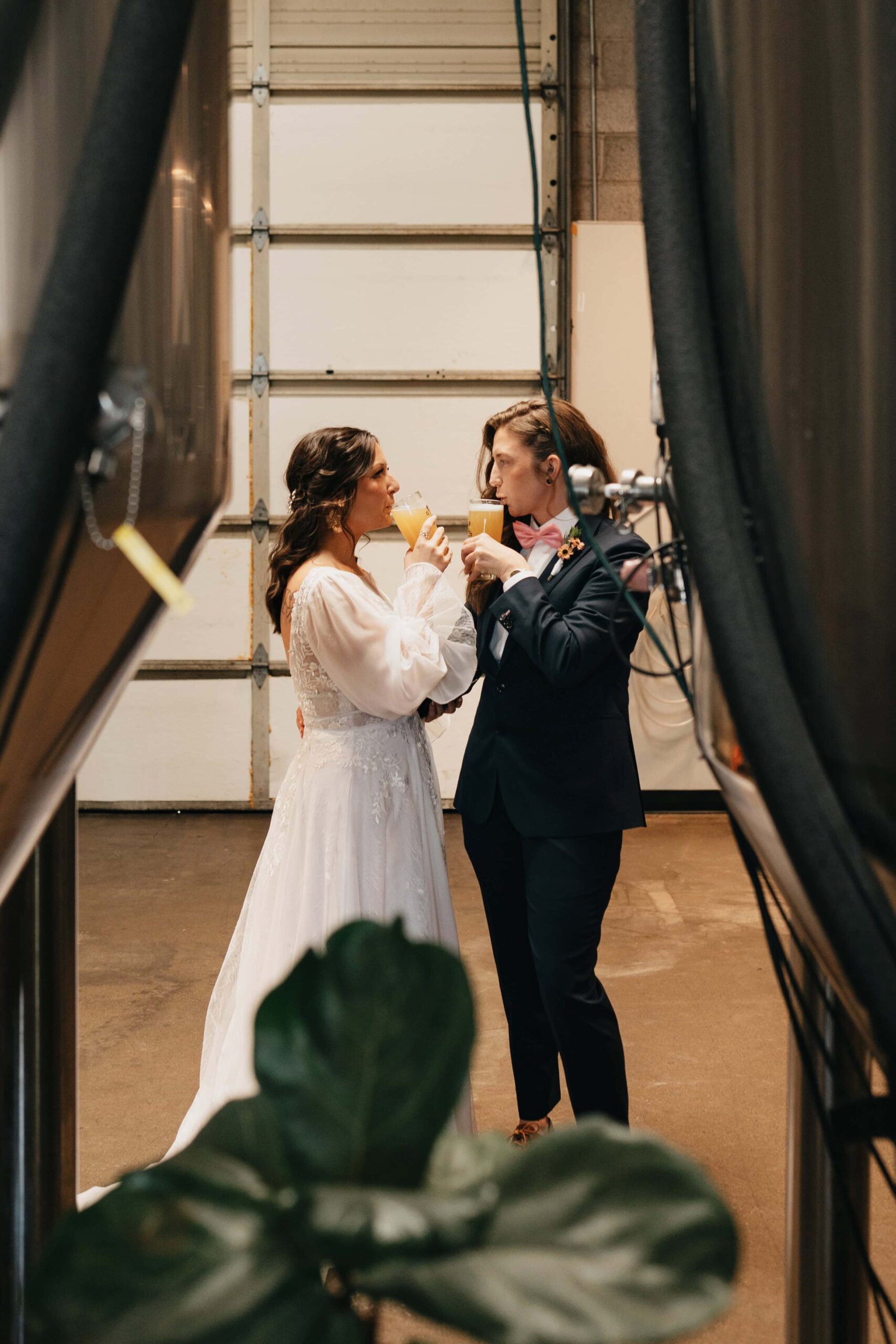 A Phoenix Brewery Wedding at Roses by the Stairs – photo 20
