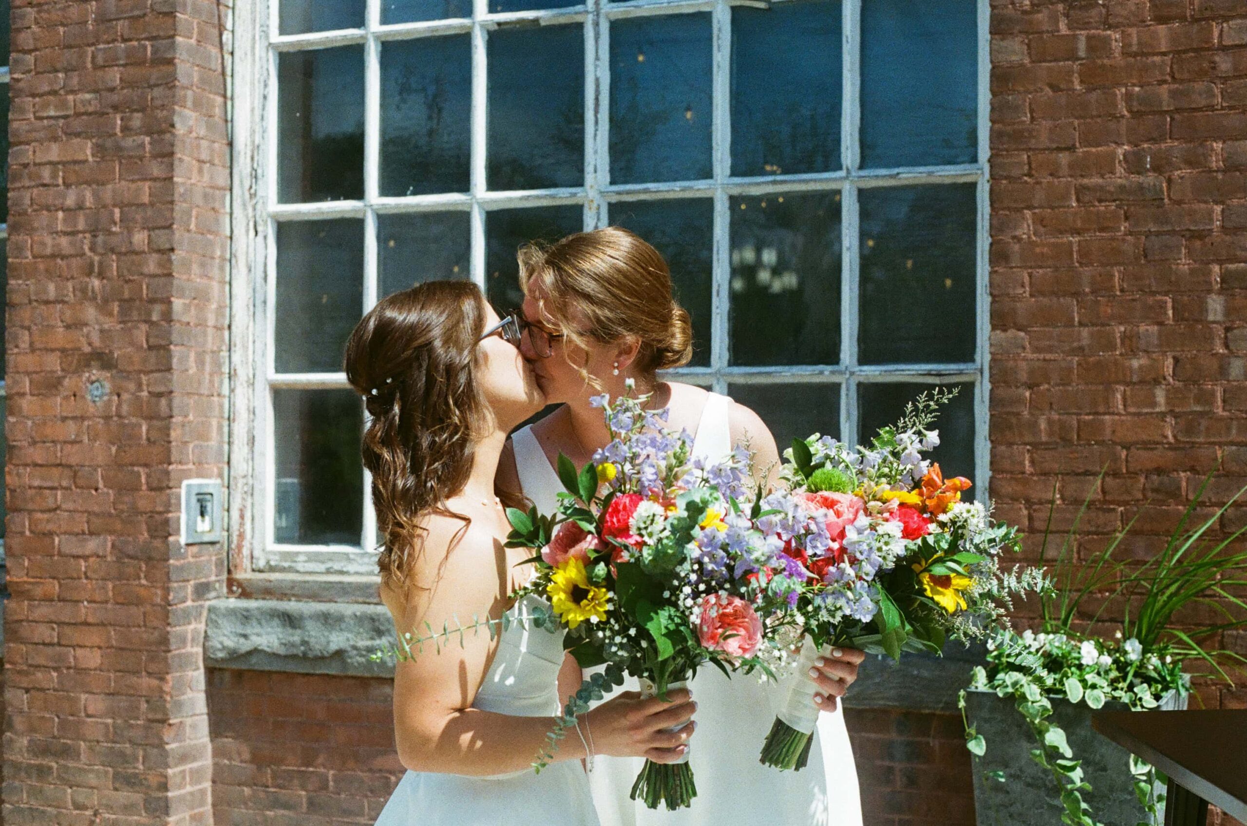 A Colourful Queer Wedding at The Boylston Rooms, Massachusetts โ photo 18