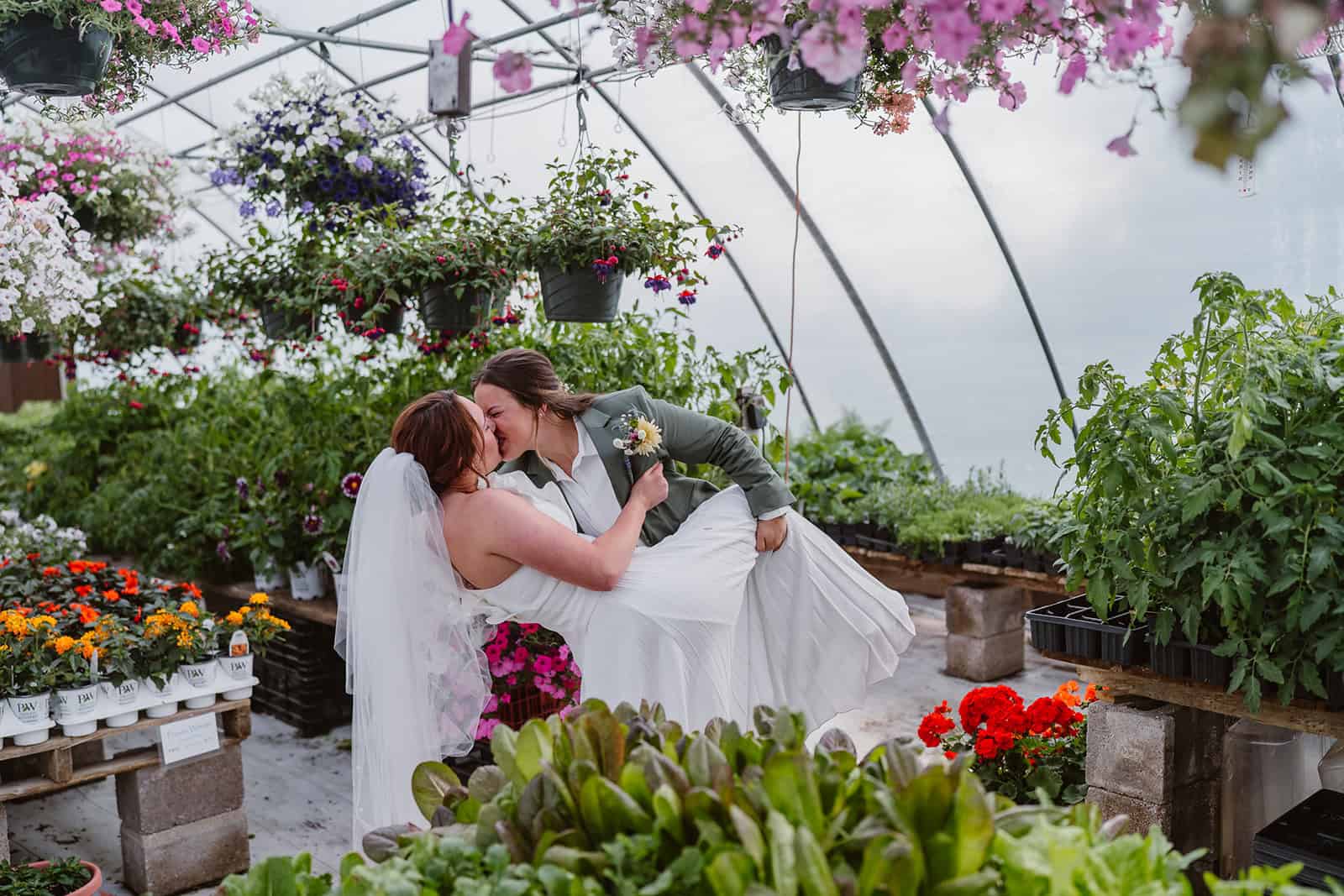 A Denver Hot Air Balloon Elopement with Private Vows – photo 15